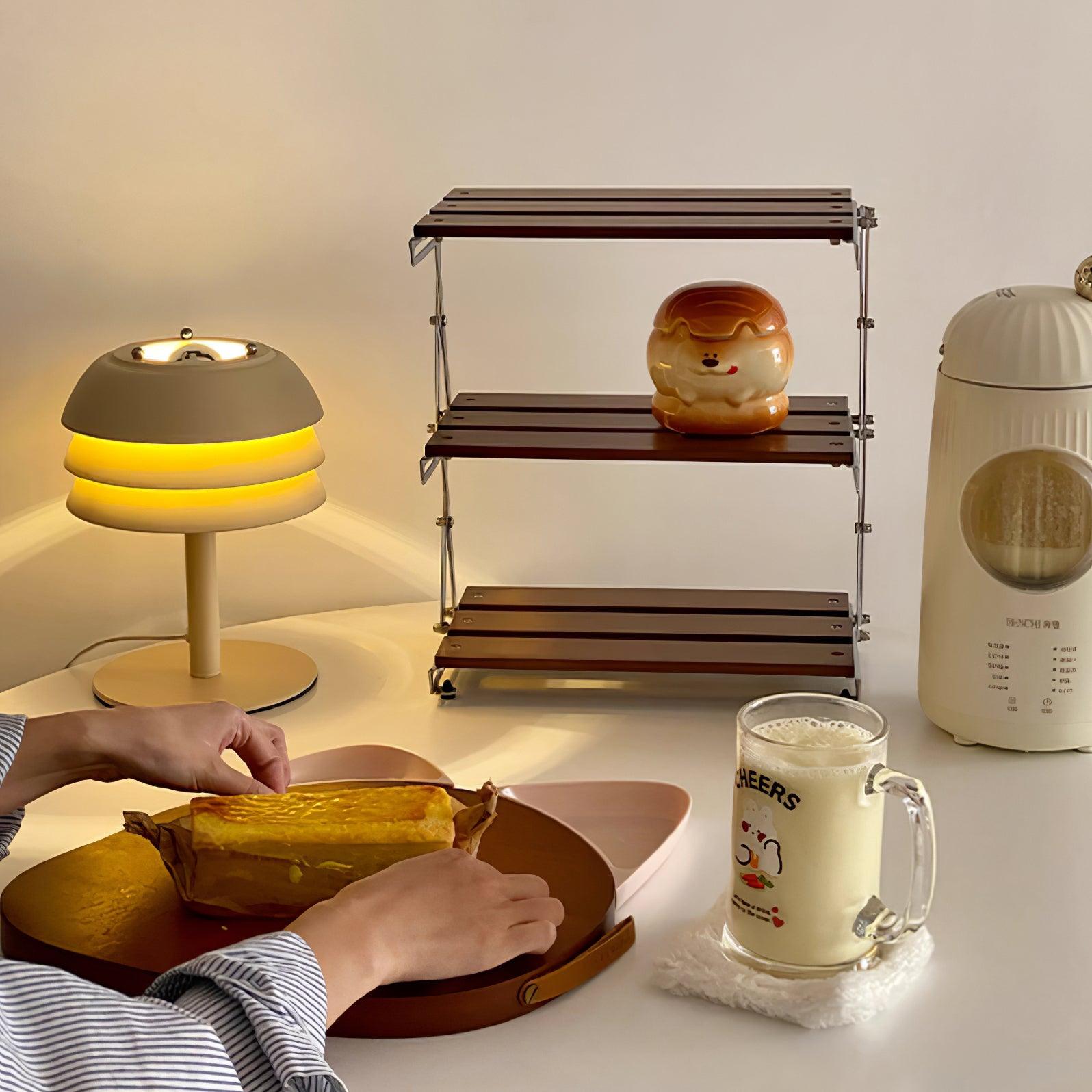 アウレンティ テーブルランプ