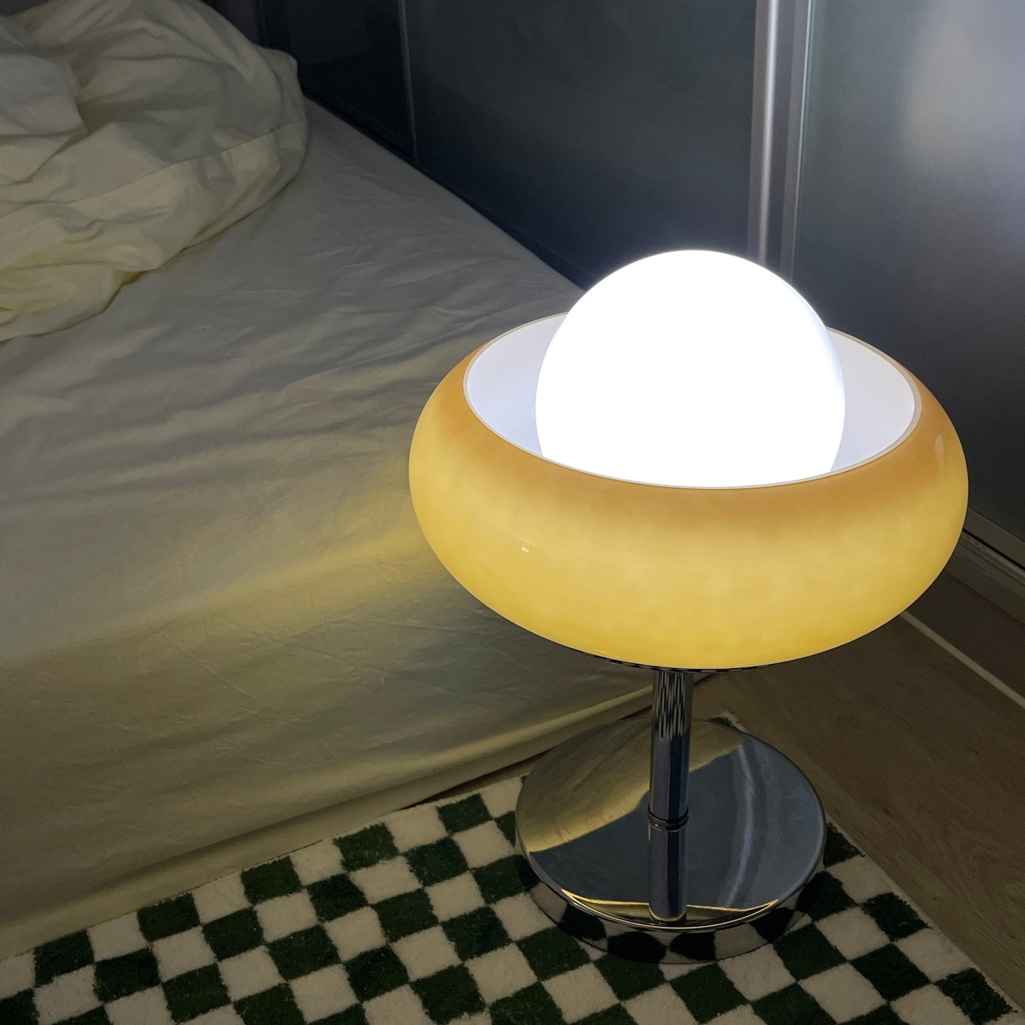 ハーヴェイ テーブルランプ