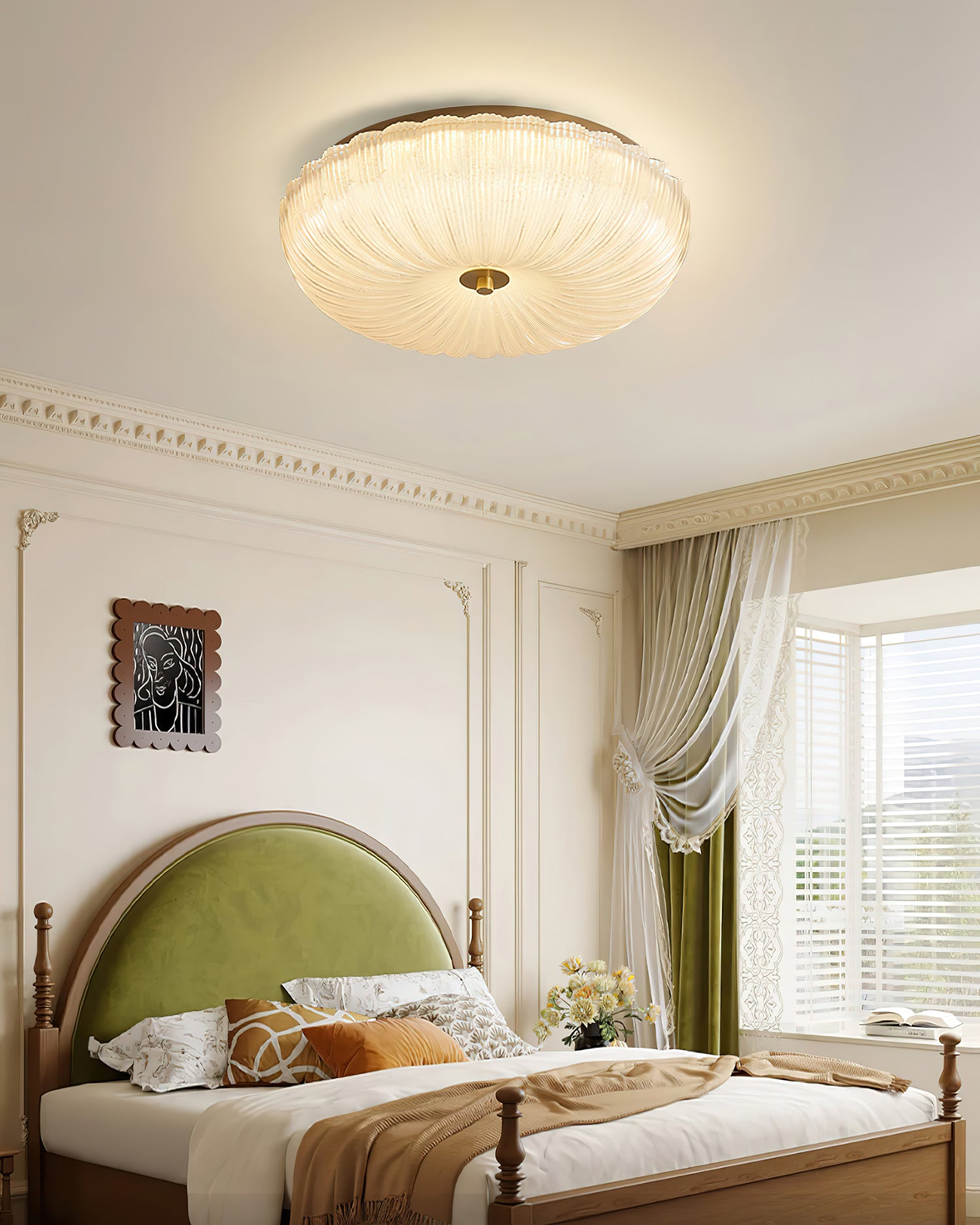 Nienna Ceiling Light