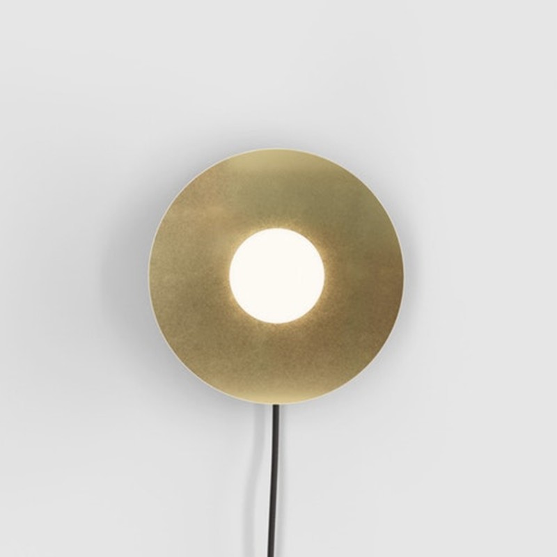 ドットウォールランプ