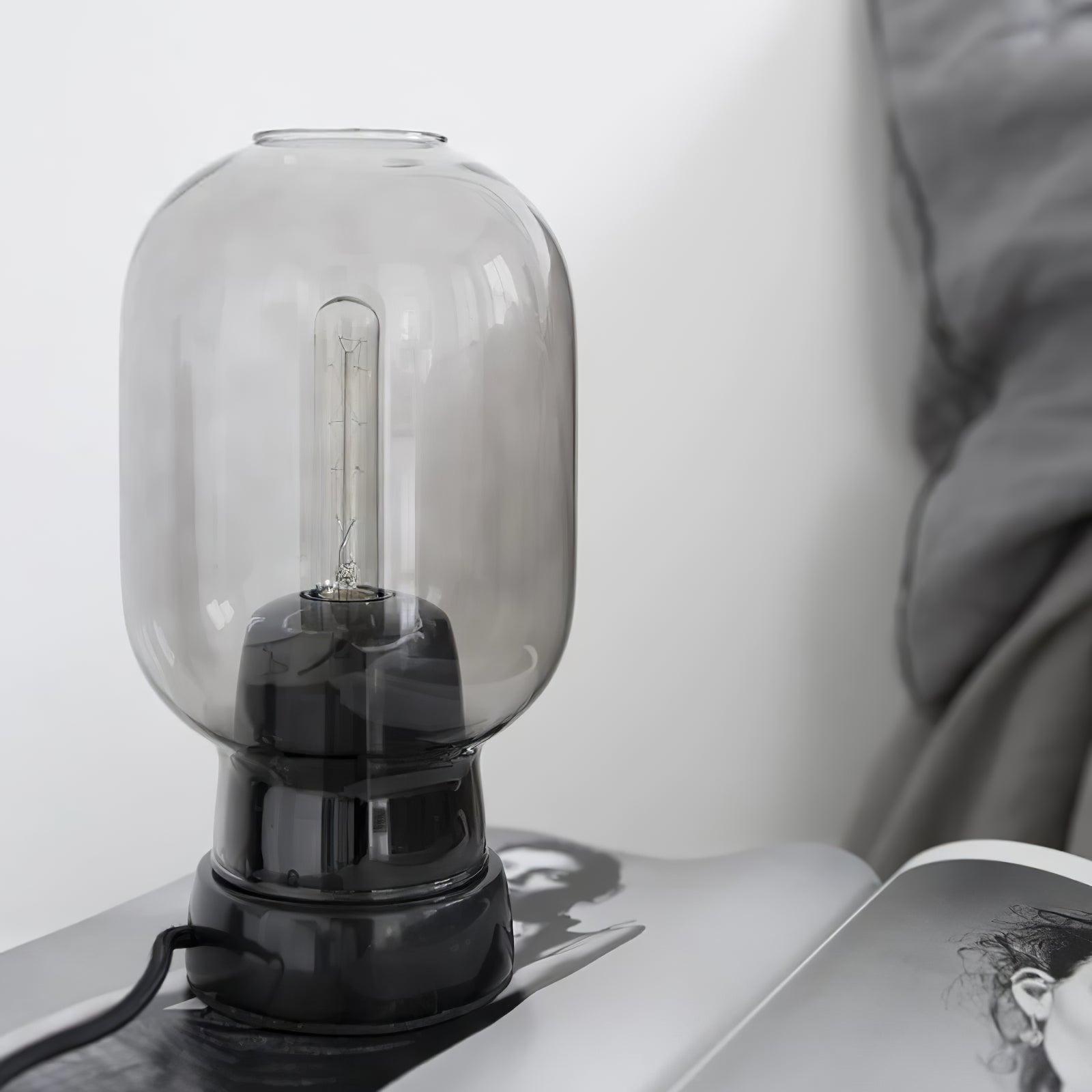 アンプ テーブルランプ