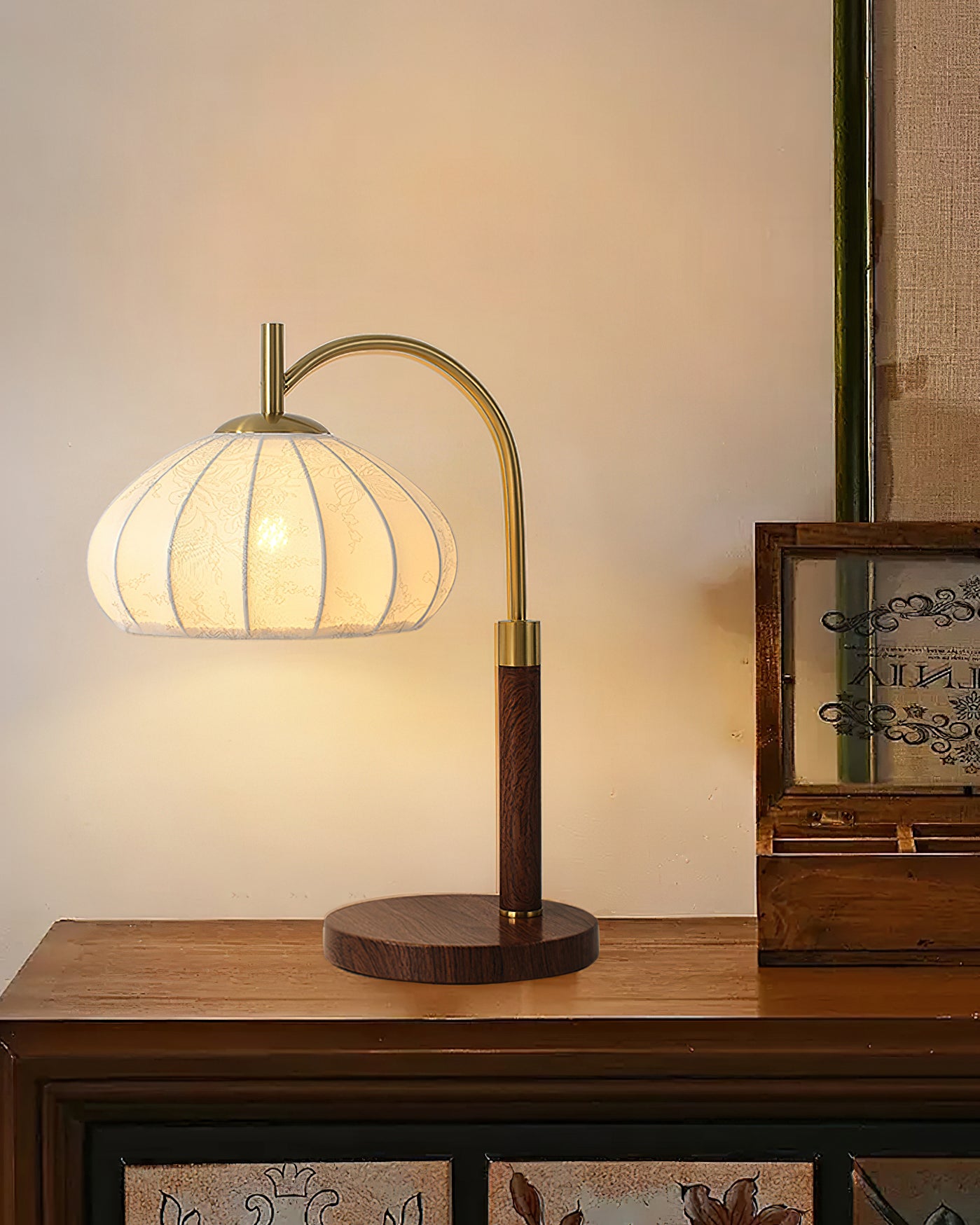 ヴィンテージファブリックウッドテーブルランプ