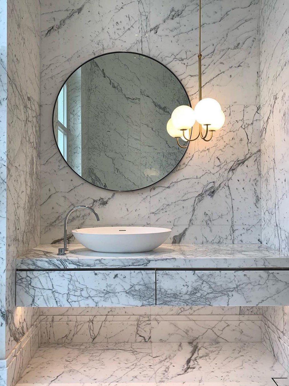 アングルシャンデリア