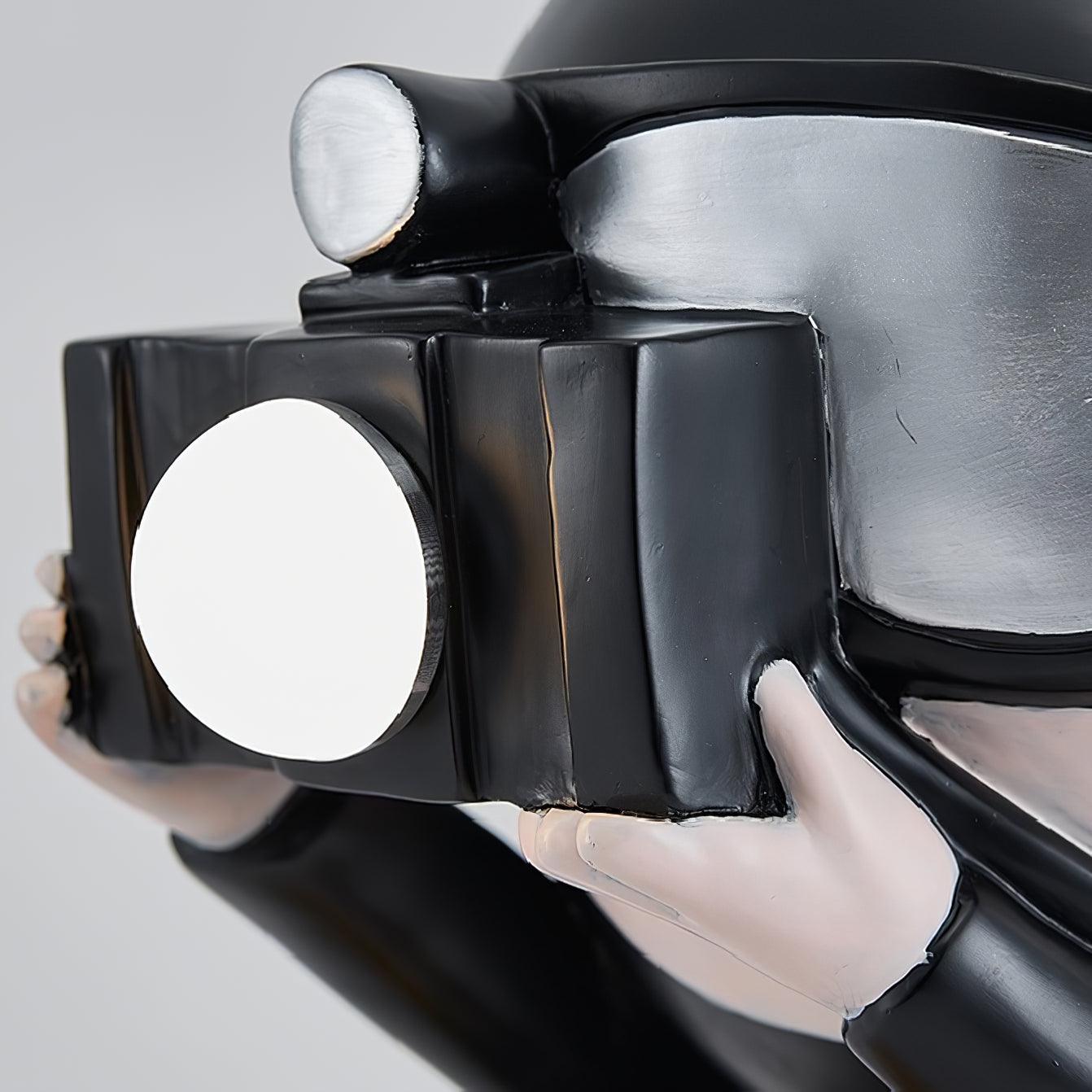 冒険家樹脂テーブルランプ