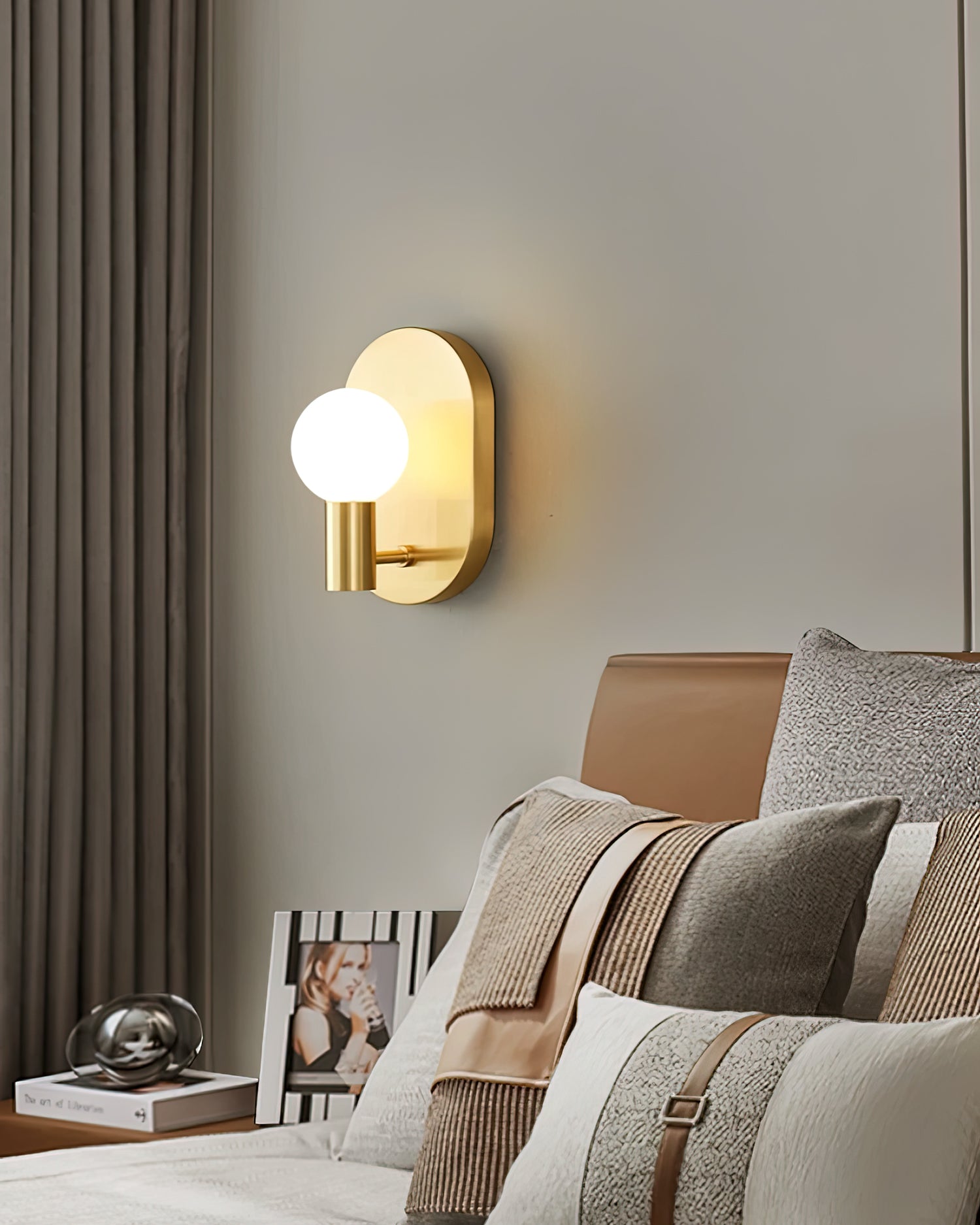 Safavieh Wall Light
