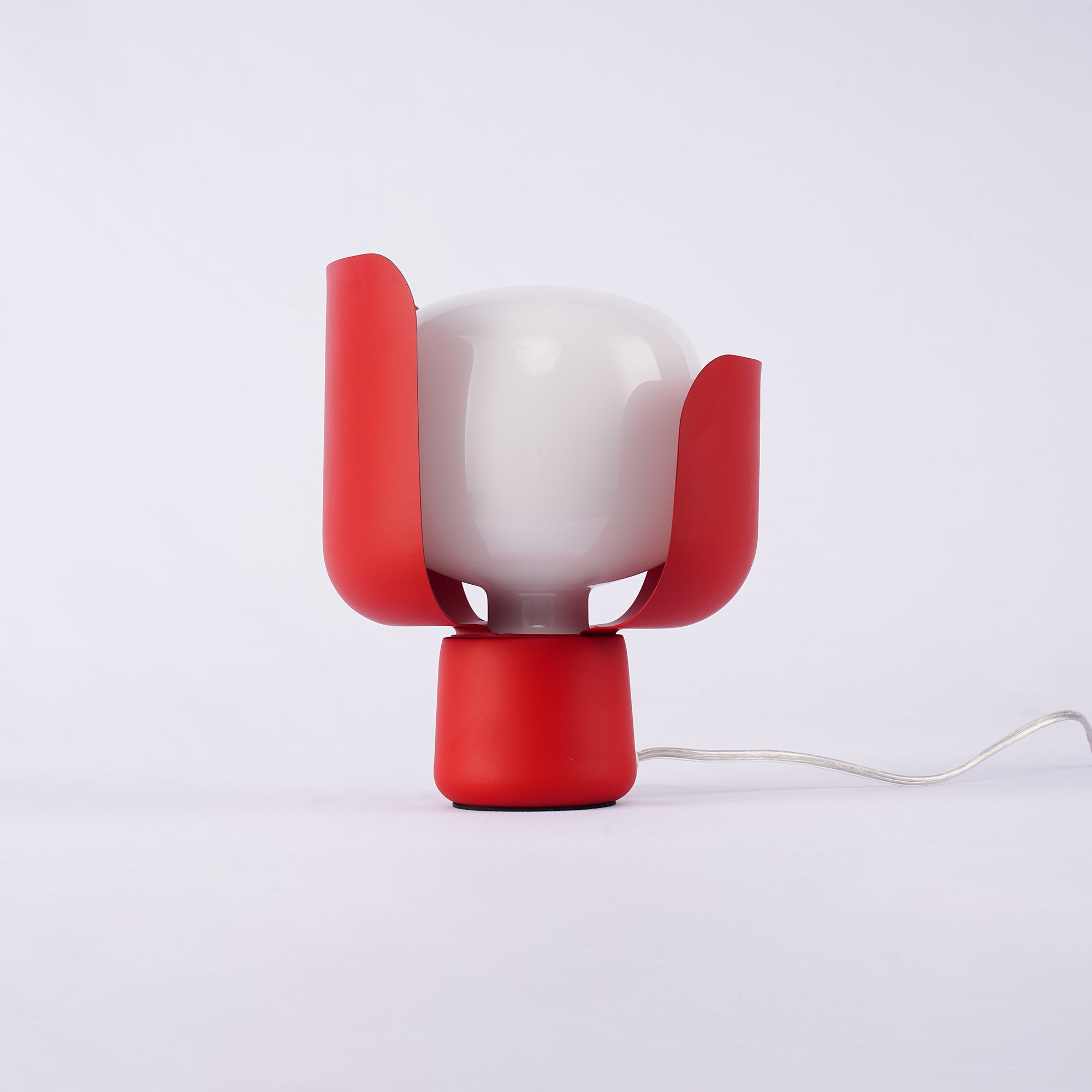 Blom Table Lamp