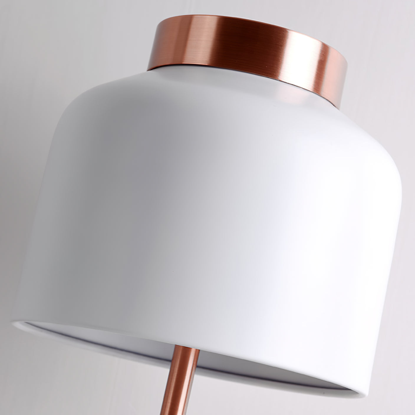 Chiampo Table Lamp