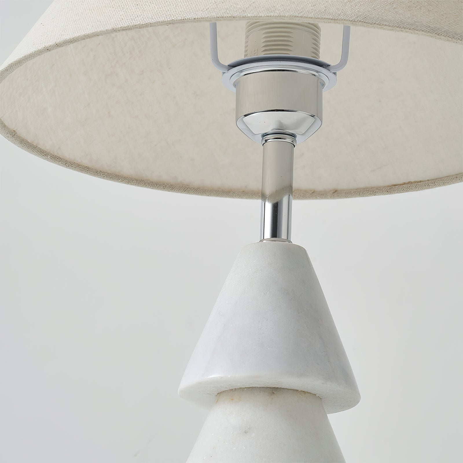 レミ テーブルランプ