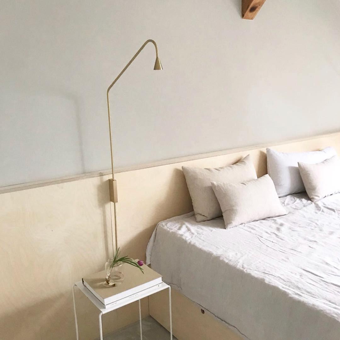 Pureform ウォールランプ