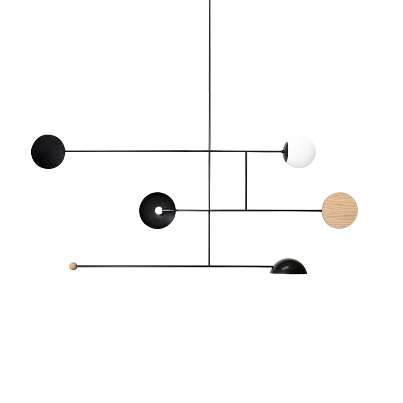 モダンなダイニングリビングルームのシャンデリア