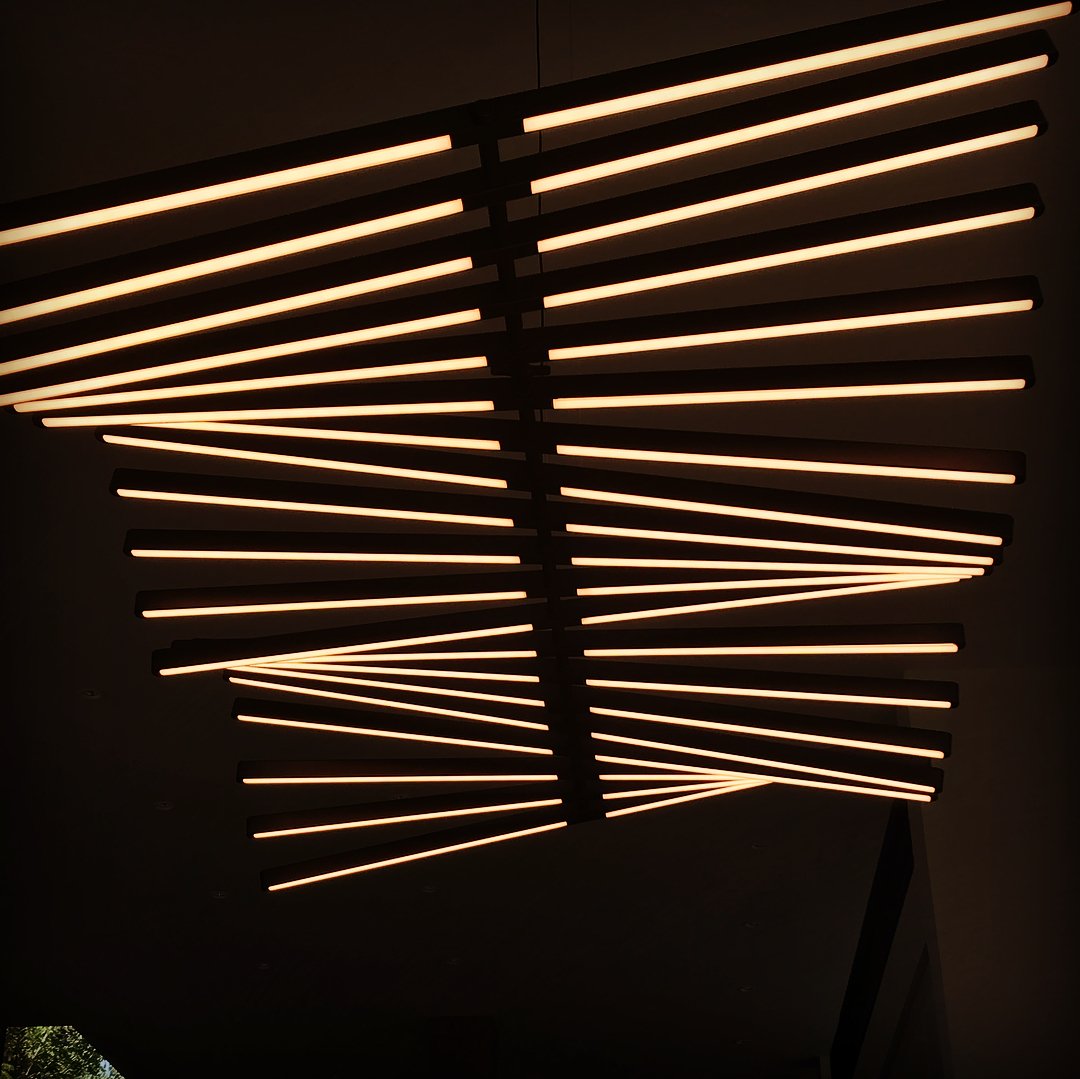 ピアノキー ブラックシャンデリア