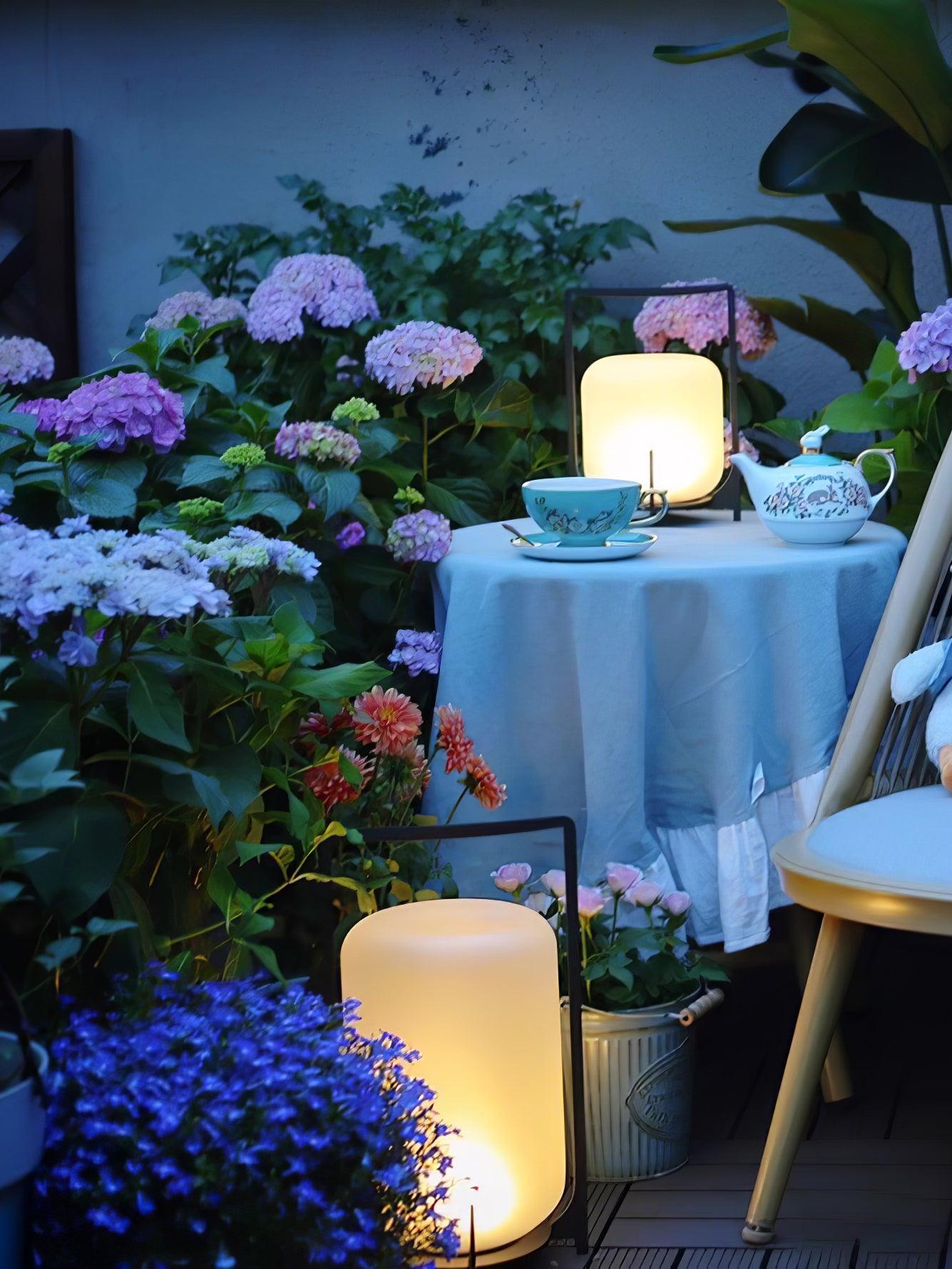 ブラック トワイライト ランタン テーブル ランプ