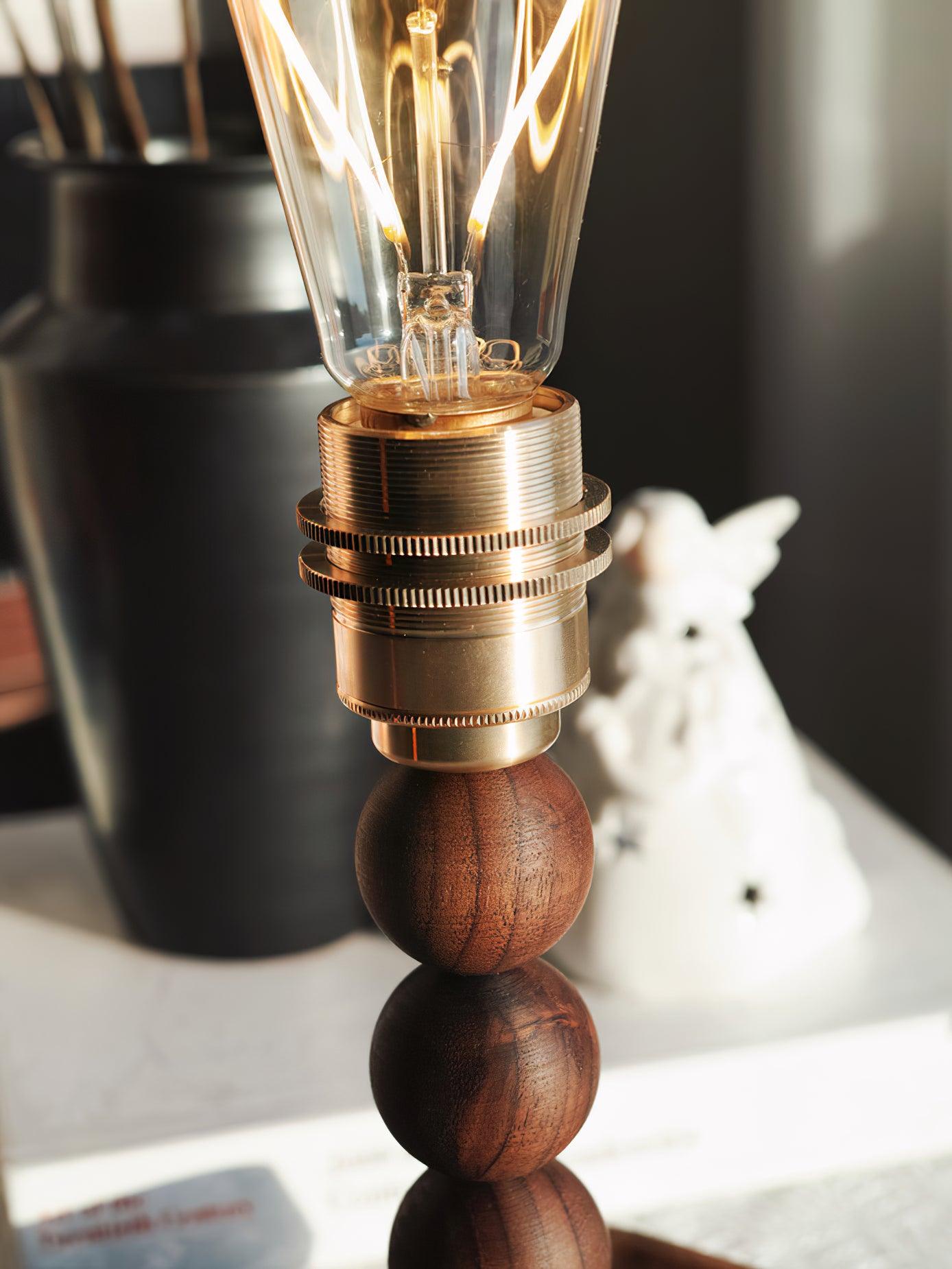 Anli Love テーブルランプ