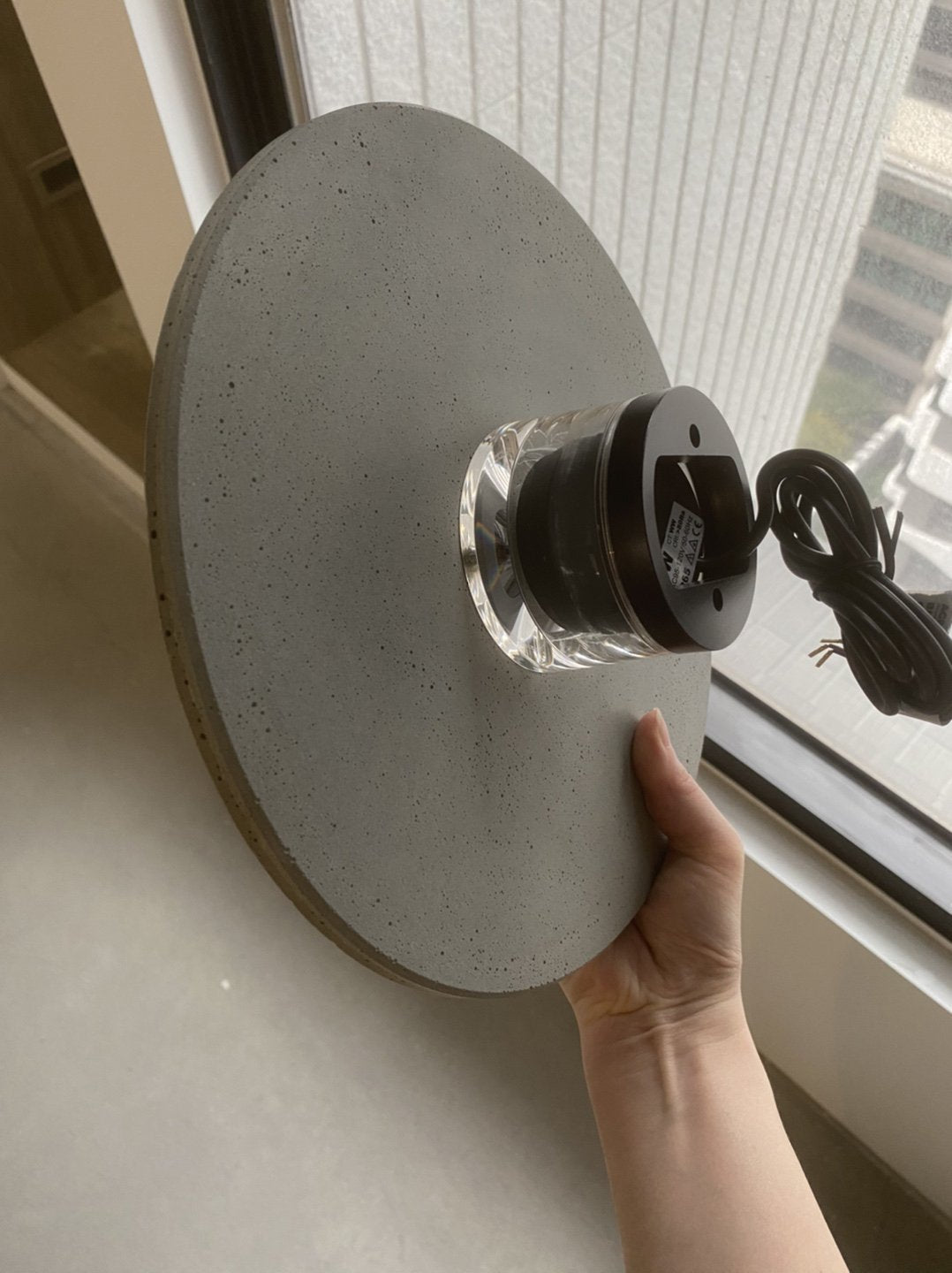 ピンウォールランプ