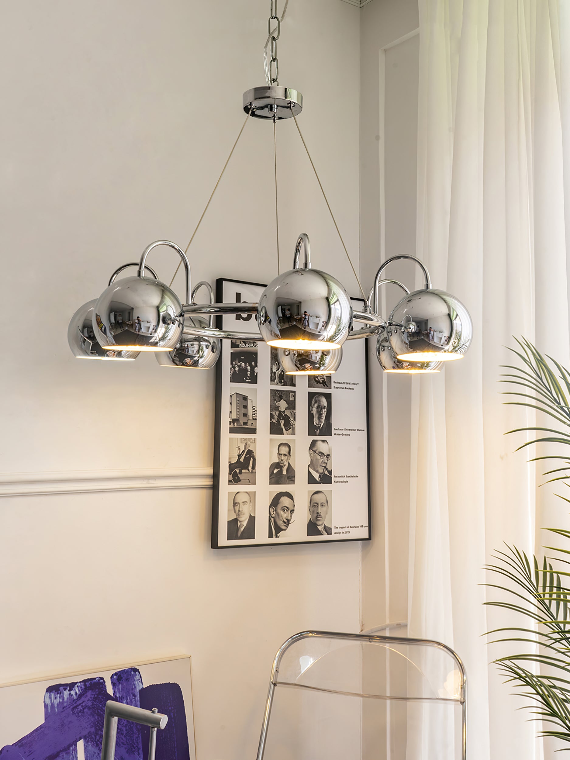 目玉シャンデリア