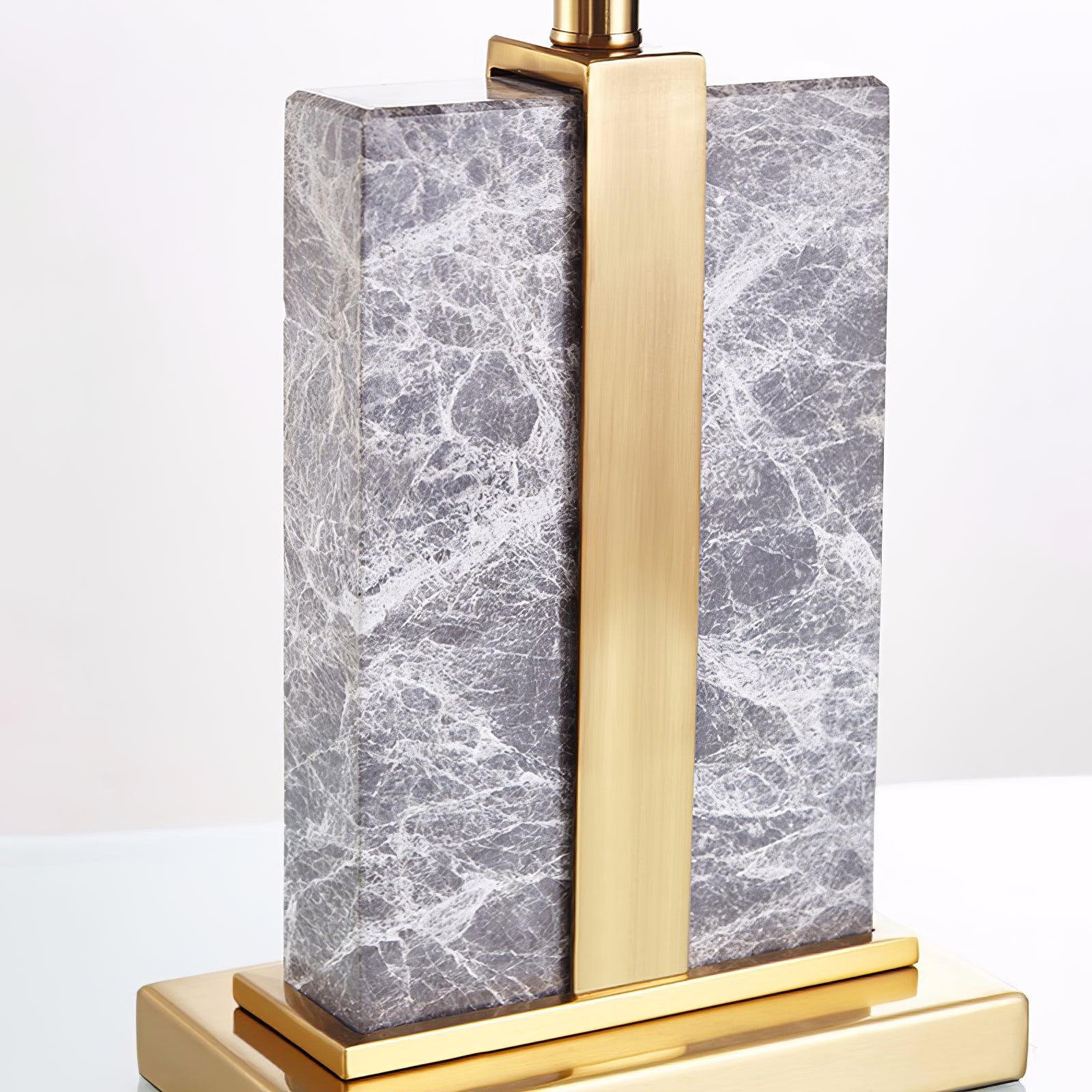 チャールストン テーブルランプ