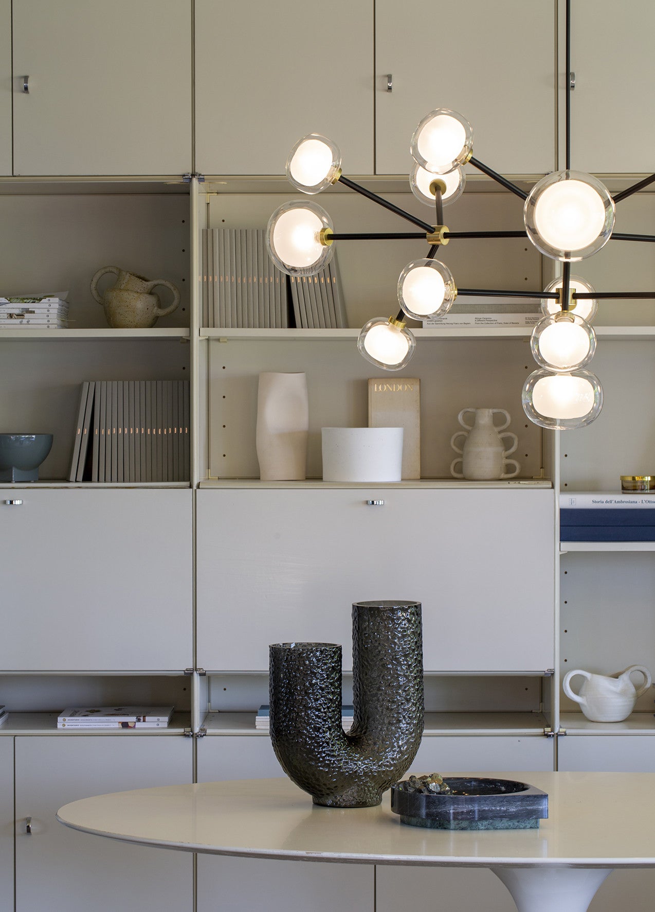 ナビラシャンデリア