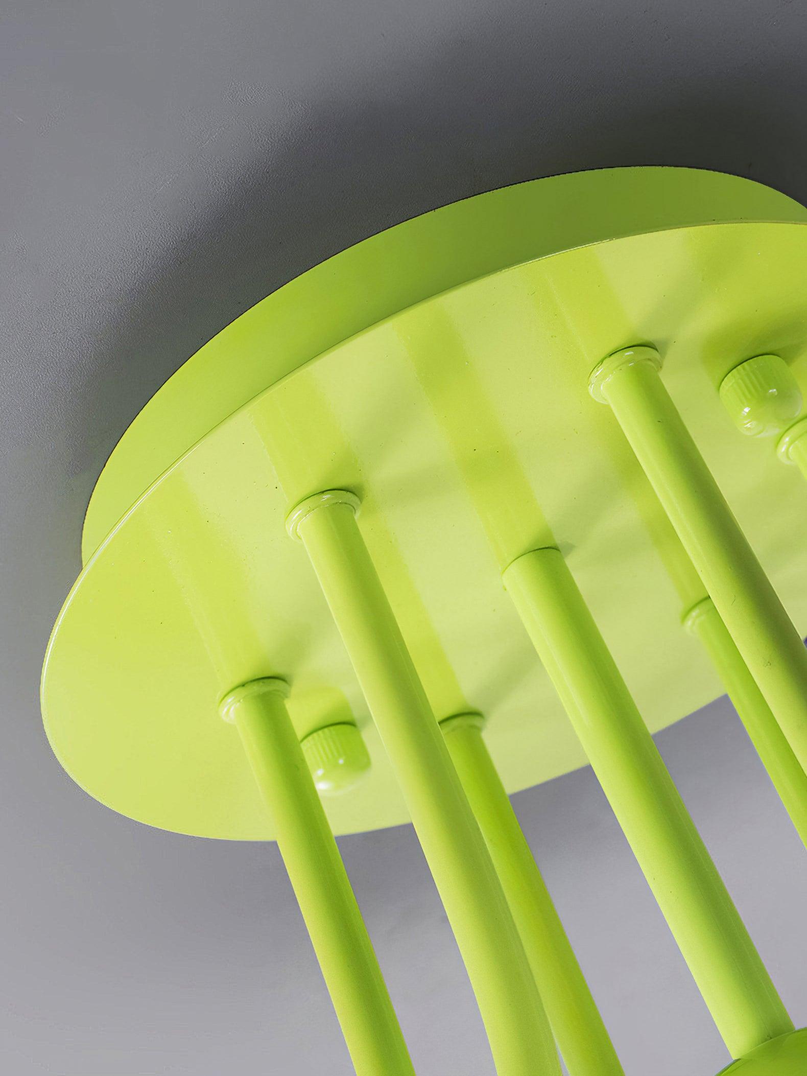 花の彫刻のシーリングランプ