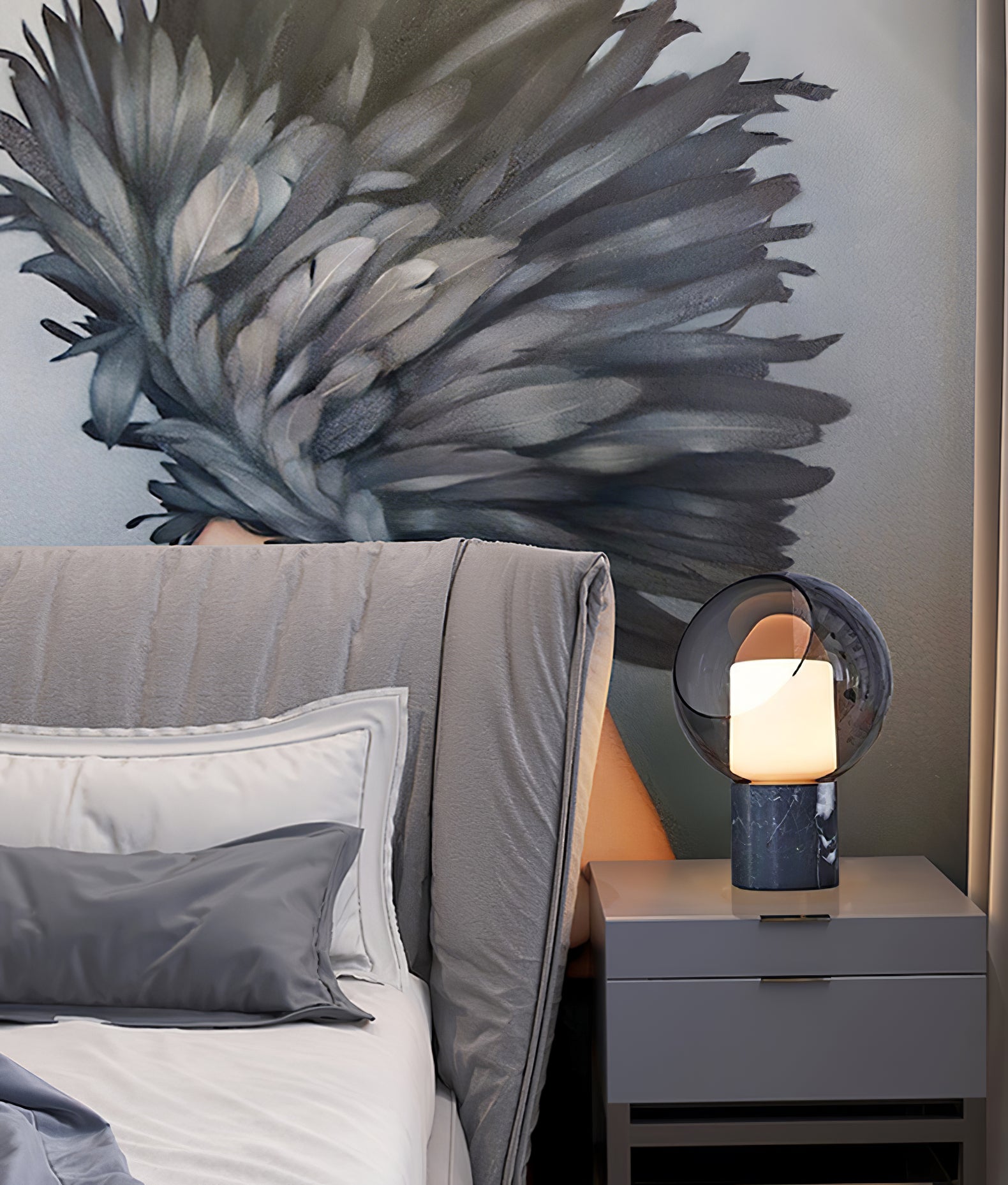 エヴェダル テーブルランプ