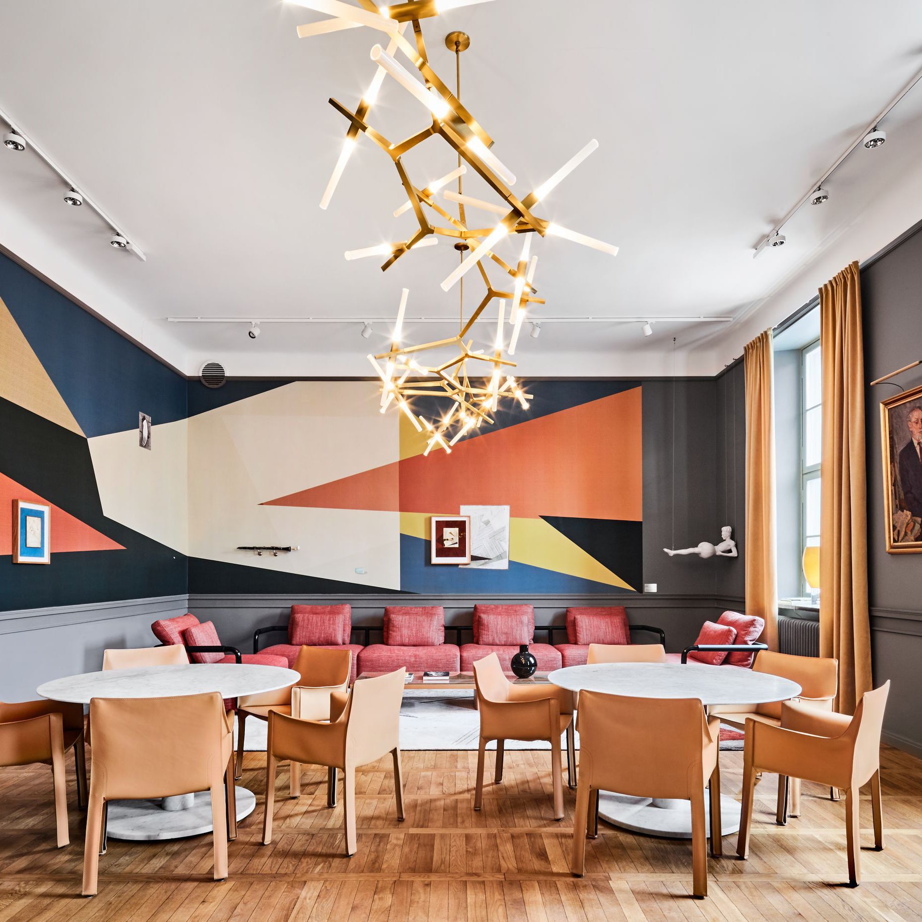 木の枝のシャンデリア