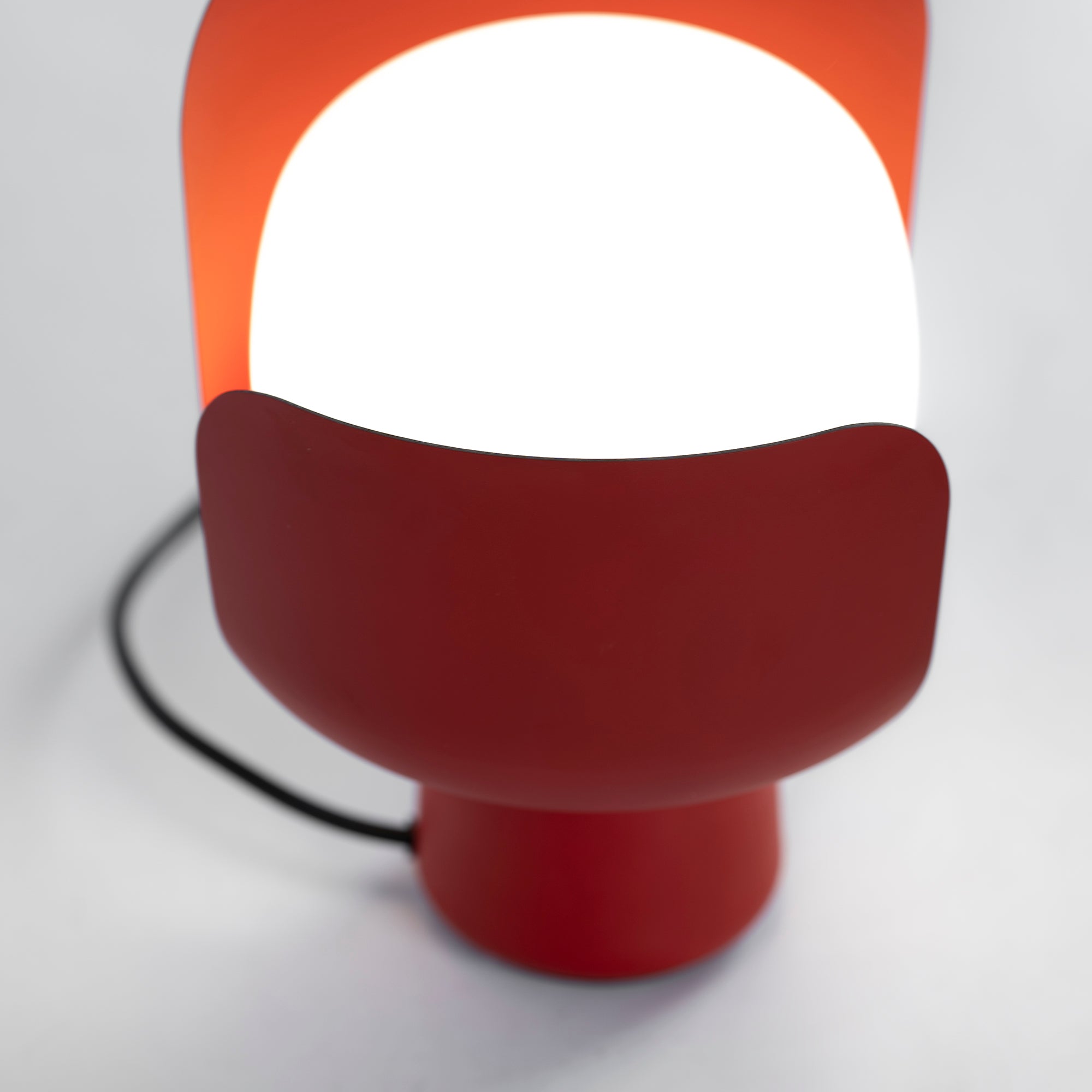 Blom Table Lamp