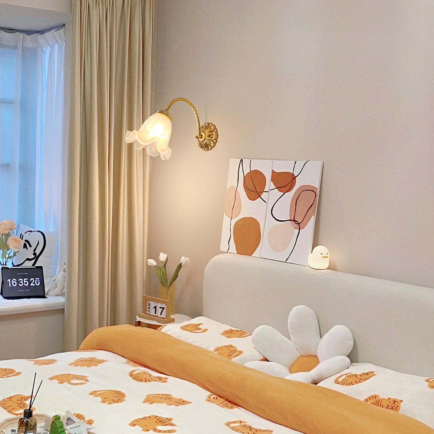 真鍮花柄ガラス燭台