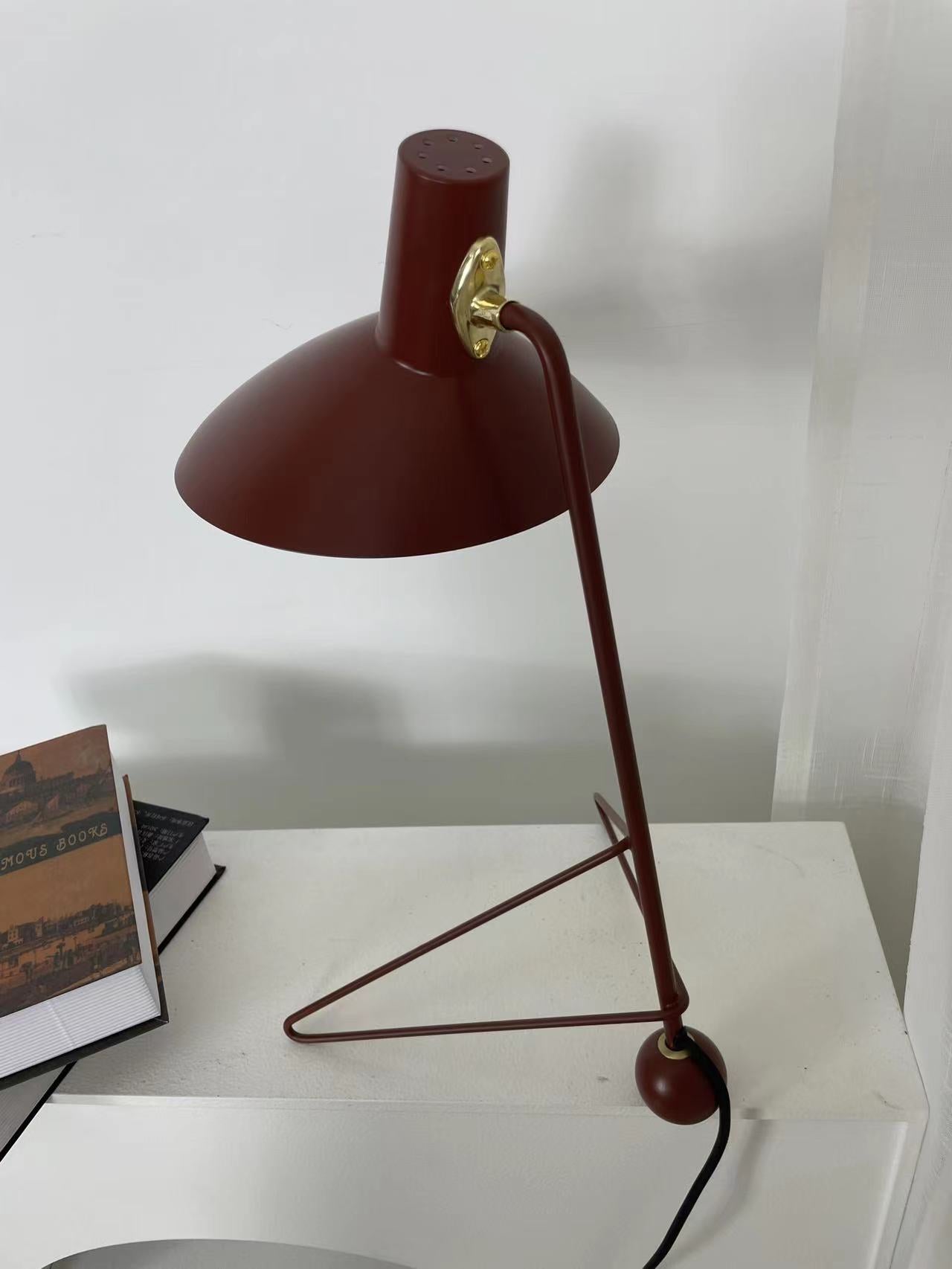 Tripod Table Lamp