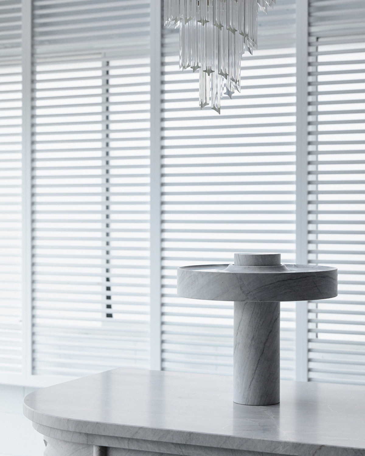 ヘメラデスクランプ