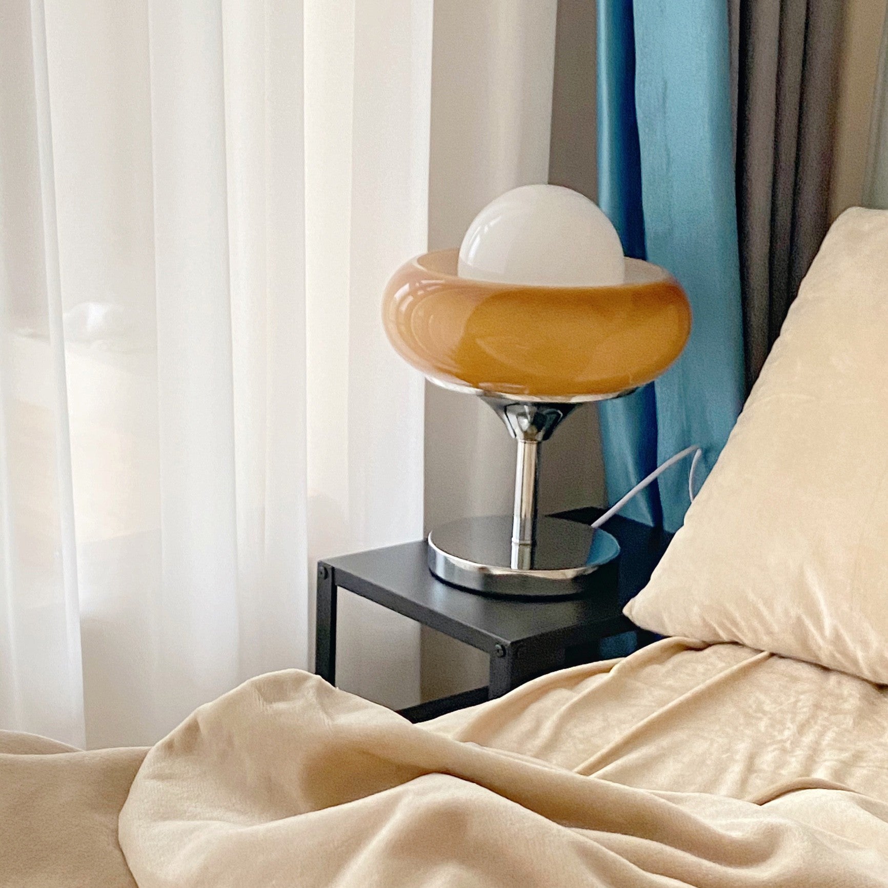 ハーヴェイ テーブルランプ