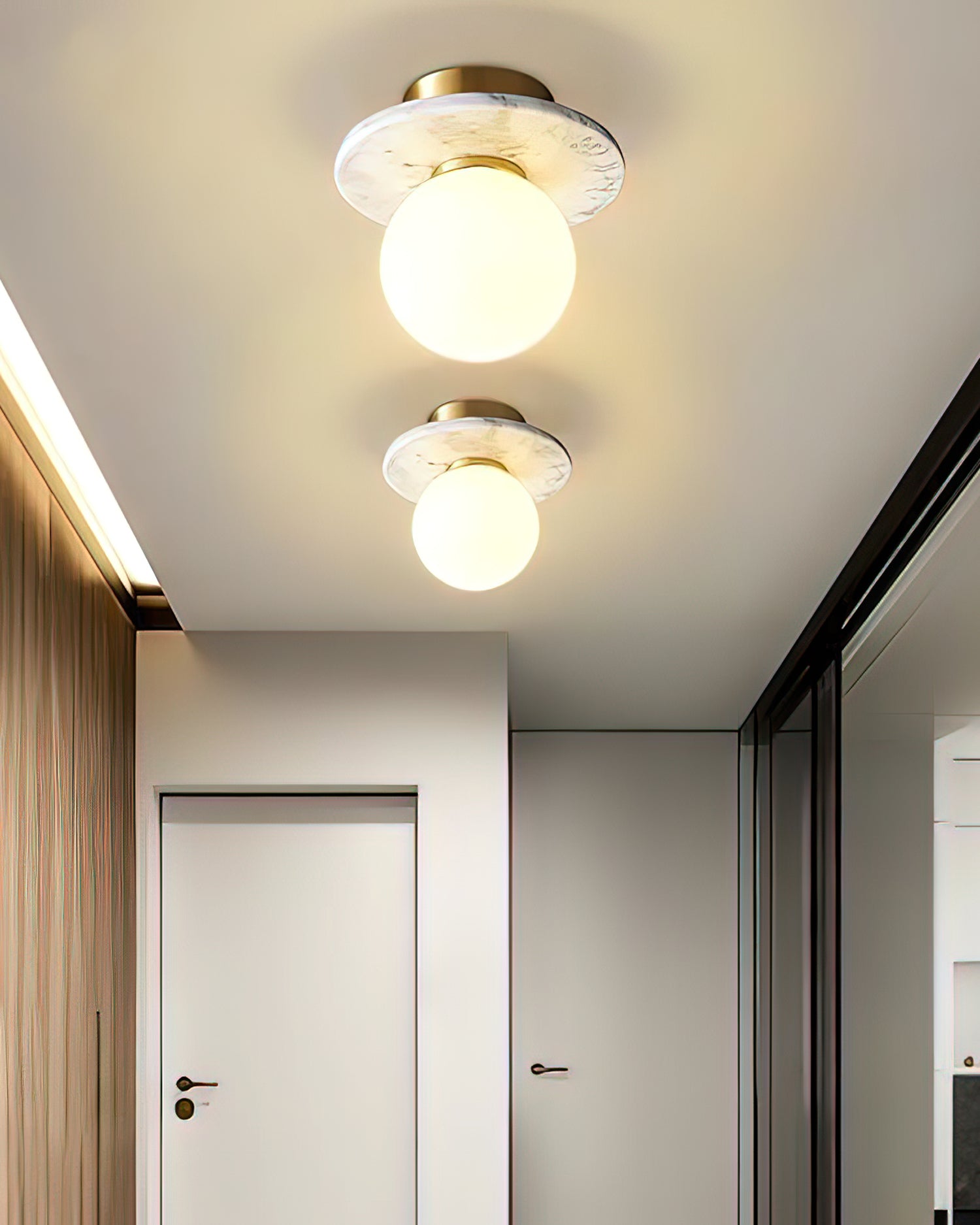 ヘルニスのシーリングライト