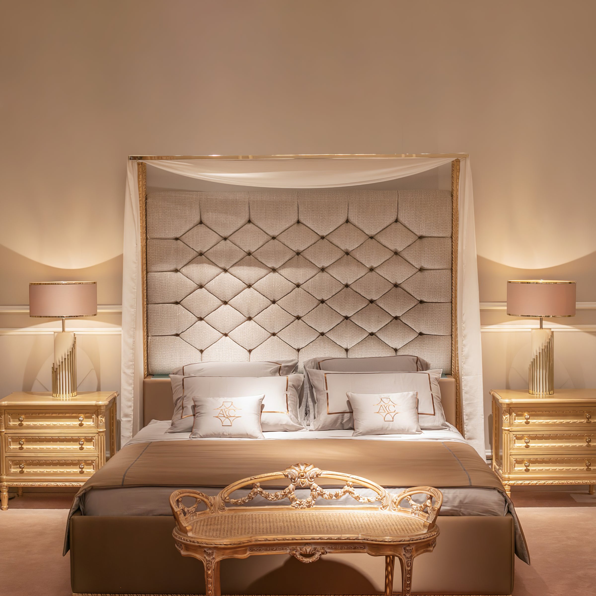 ストリームラインテーブルランプ