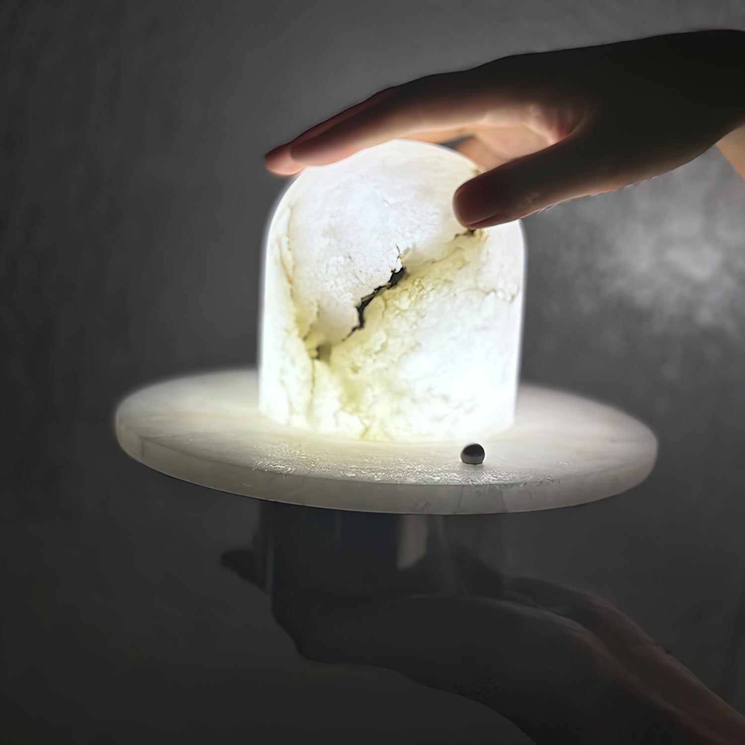 Jamie Table Lamp (built-in battery)