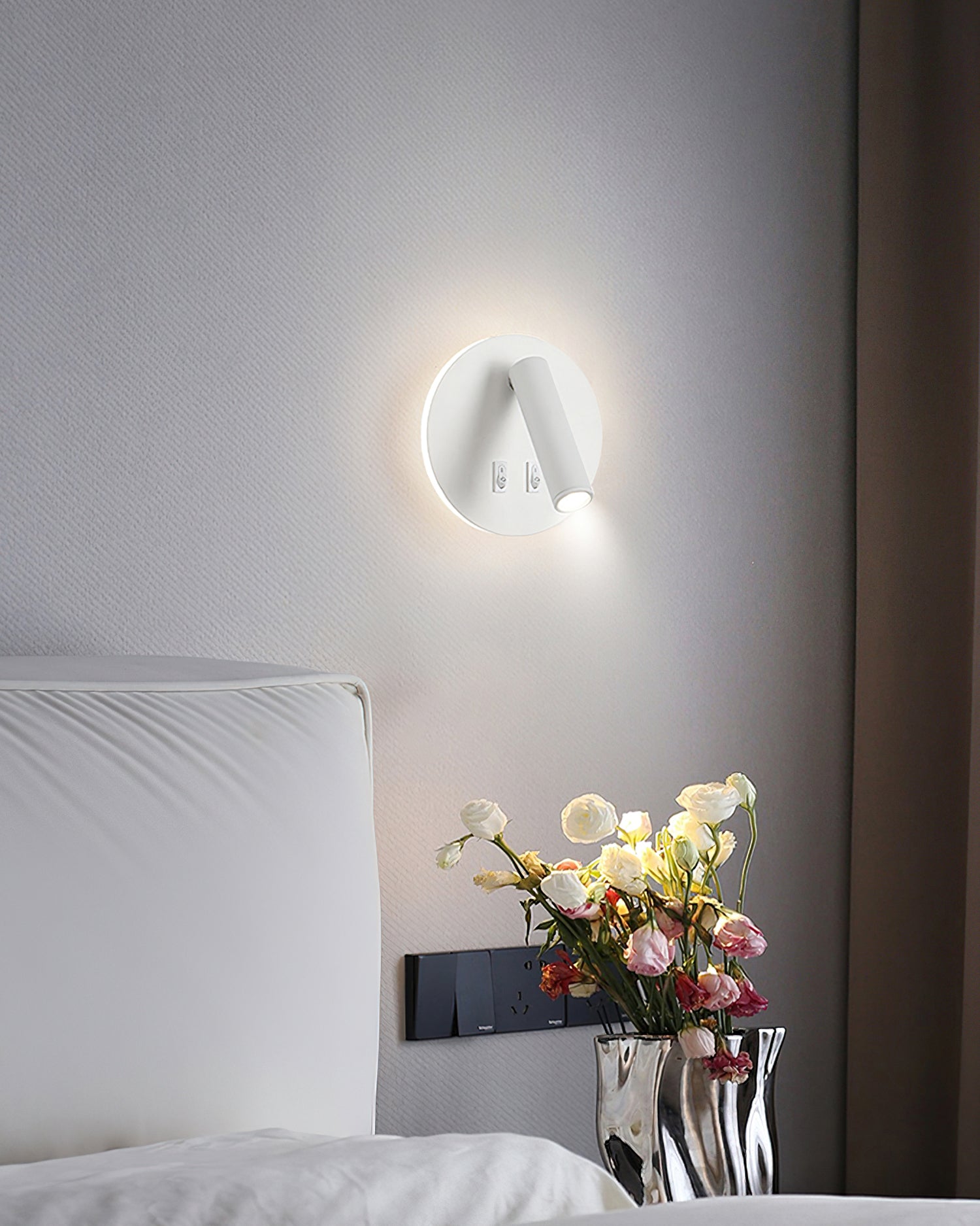 Enna Wall Sconce