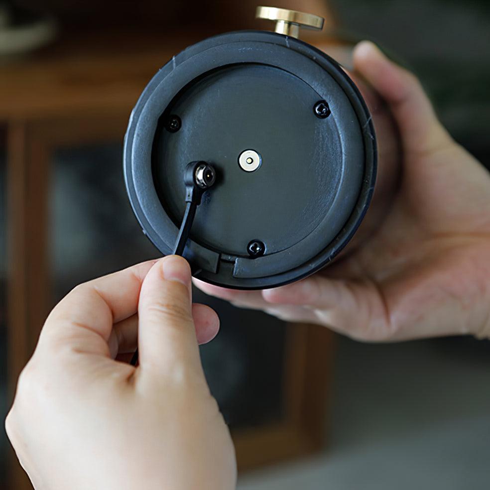 ペストリー内蔵バッテリーテーブルランプ