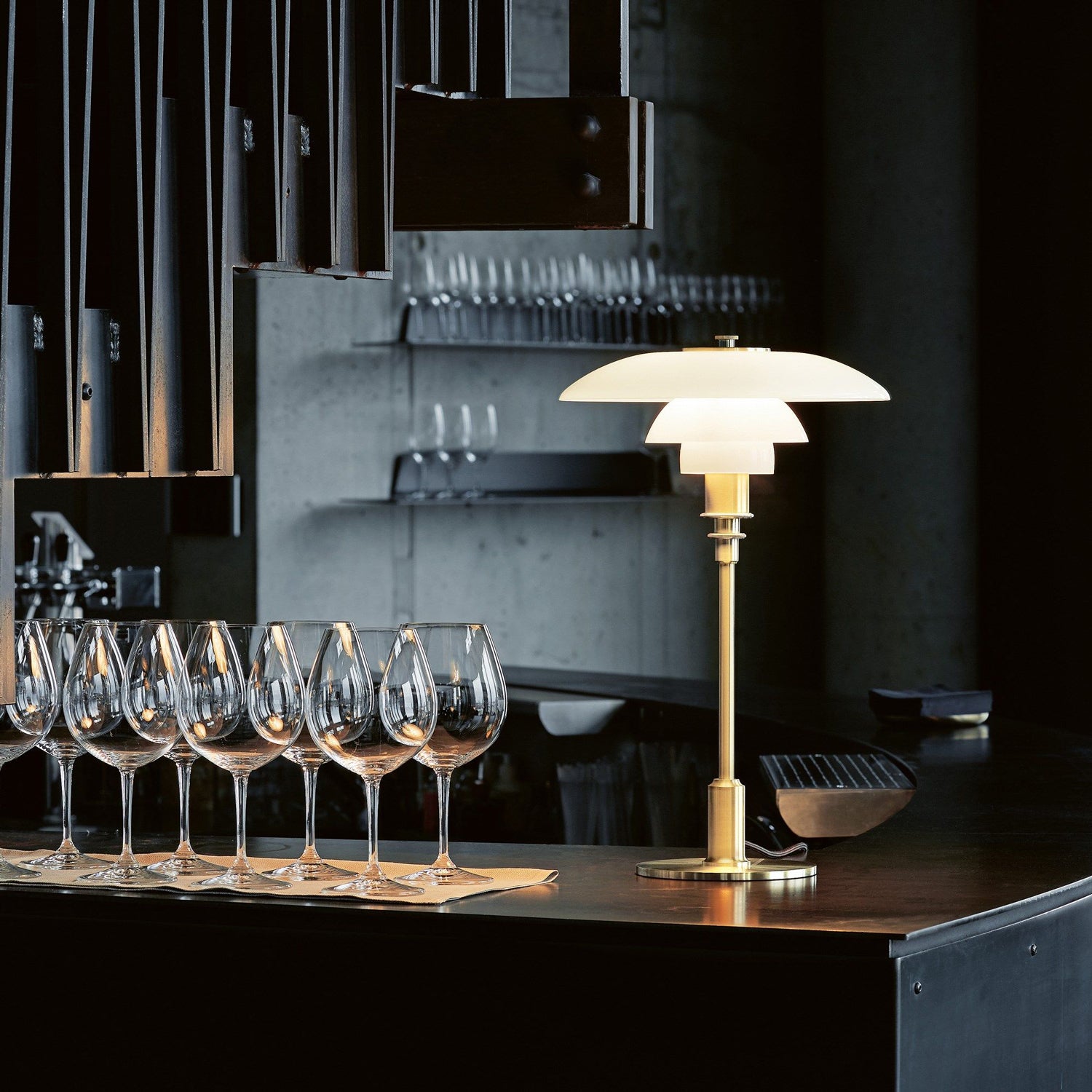 ポール リフレクター テーブルランプ