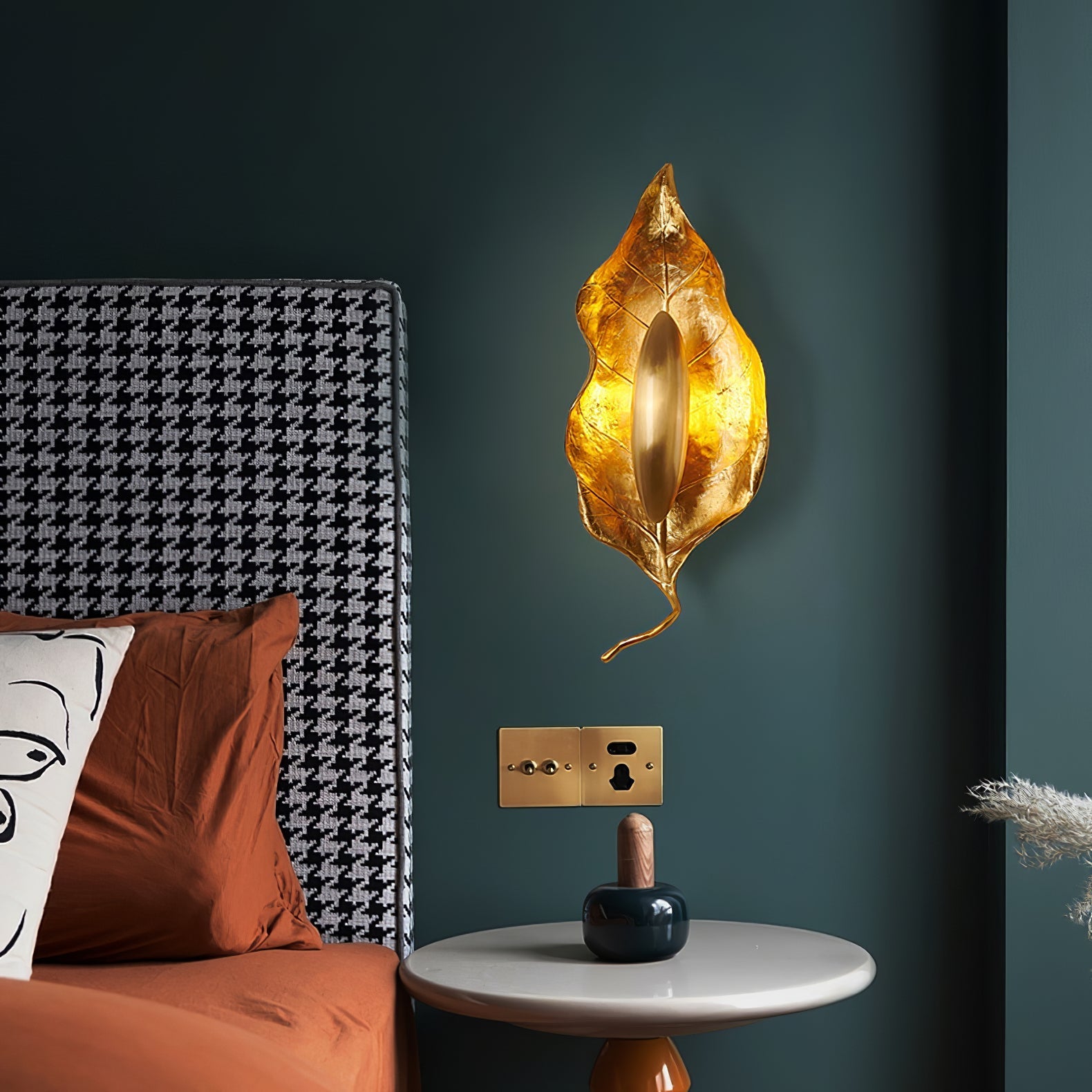 リーフ真鍮ウォールランプ