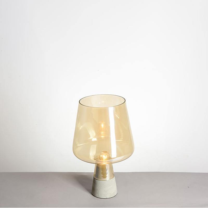 Leas Glass Table Lamp