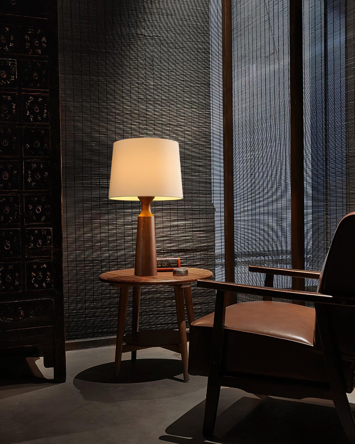 木源テーブルランプ