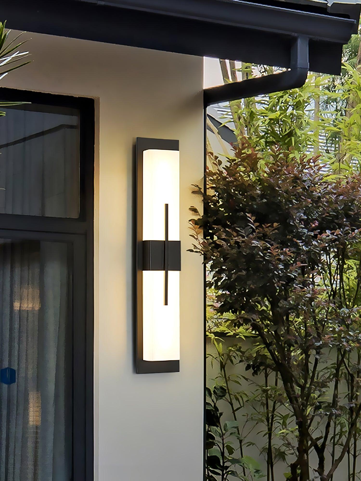 ポッシーニ アウトドア ウォール ライト