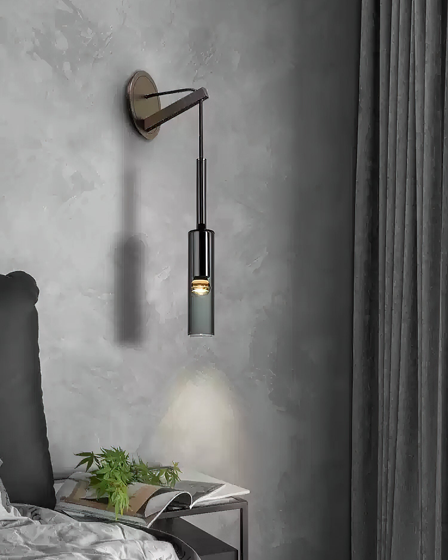 Charlot Wall Lamp