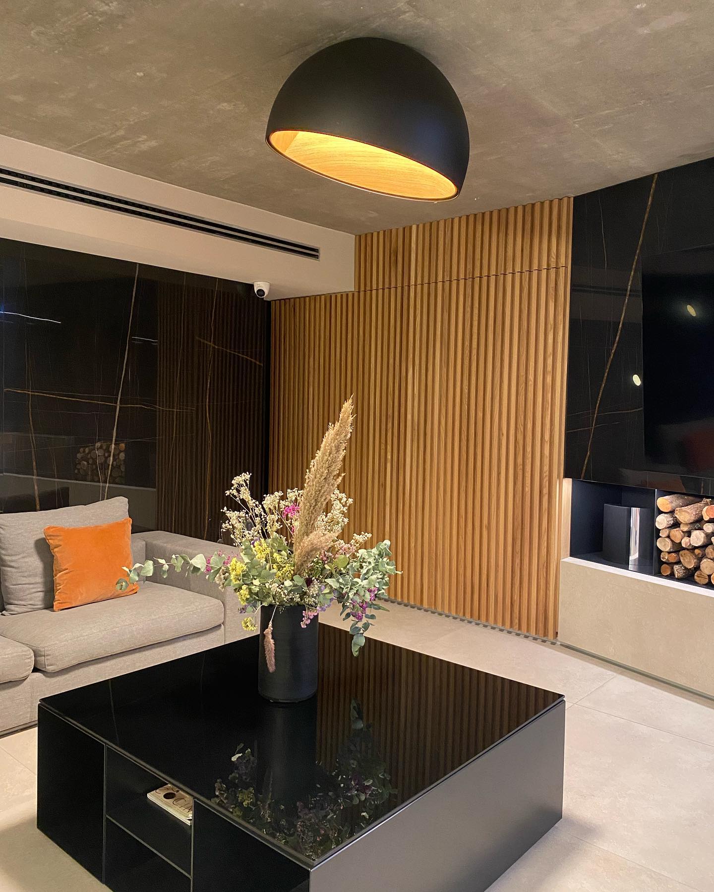 デュオシーリングランプ