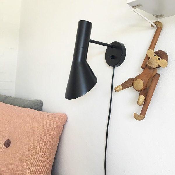 メタルベッドルーム AJ ウォールランプ