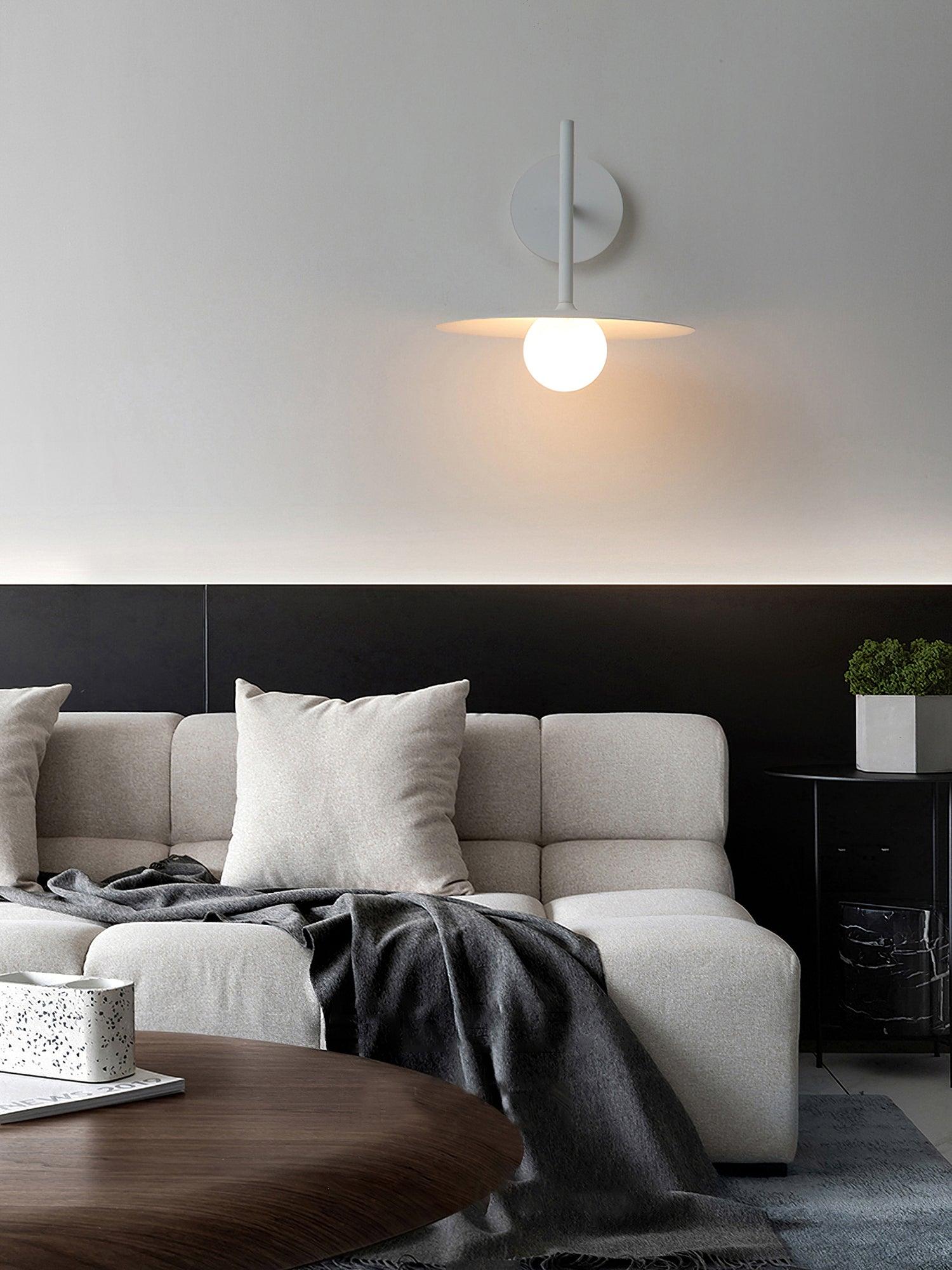 Gea アイアンウォールランプ