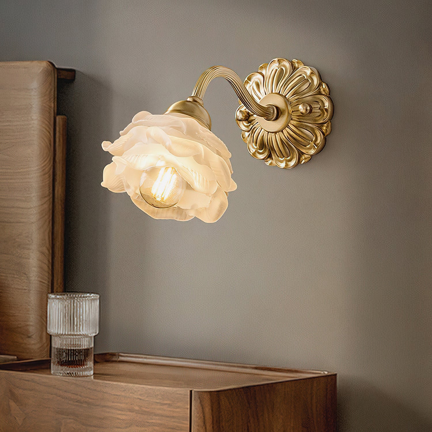 Sherri Wall Lamp