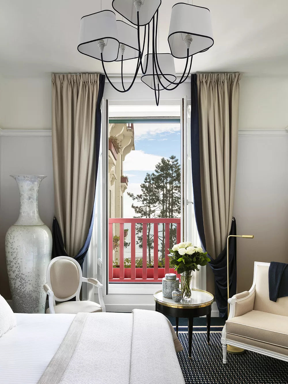 装飾要素シャンデリア