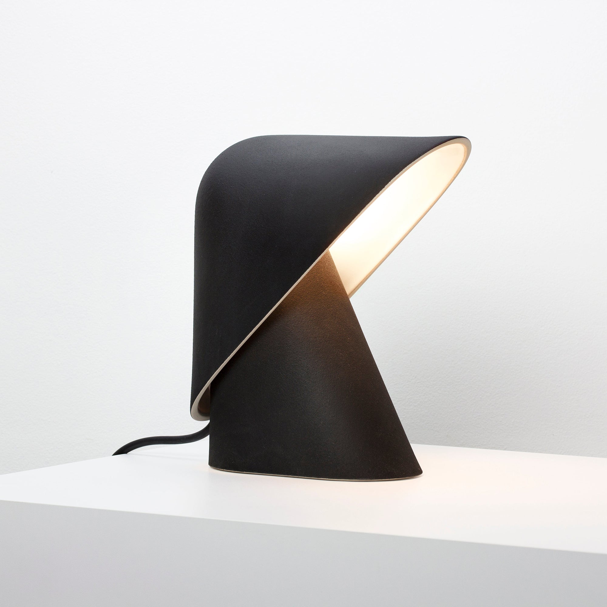 K テーブルランプ