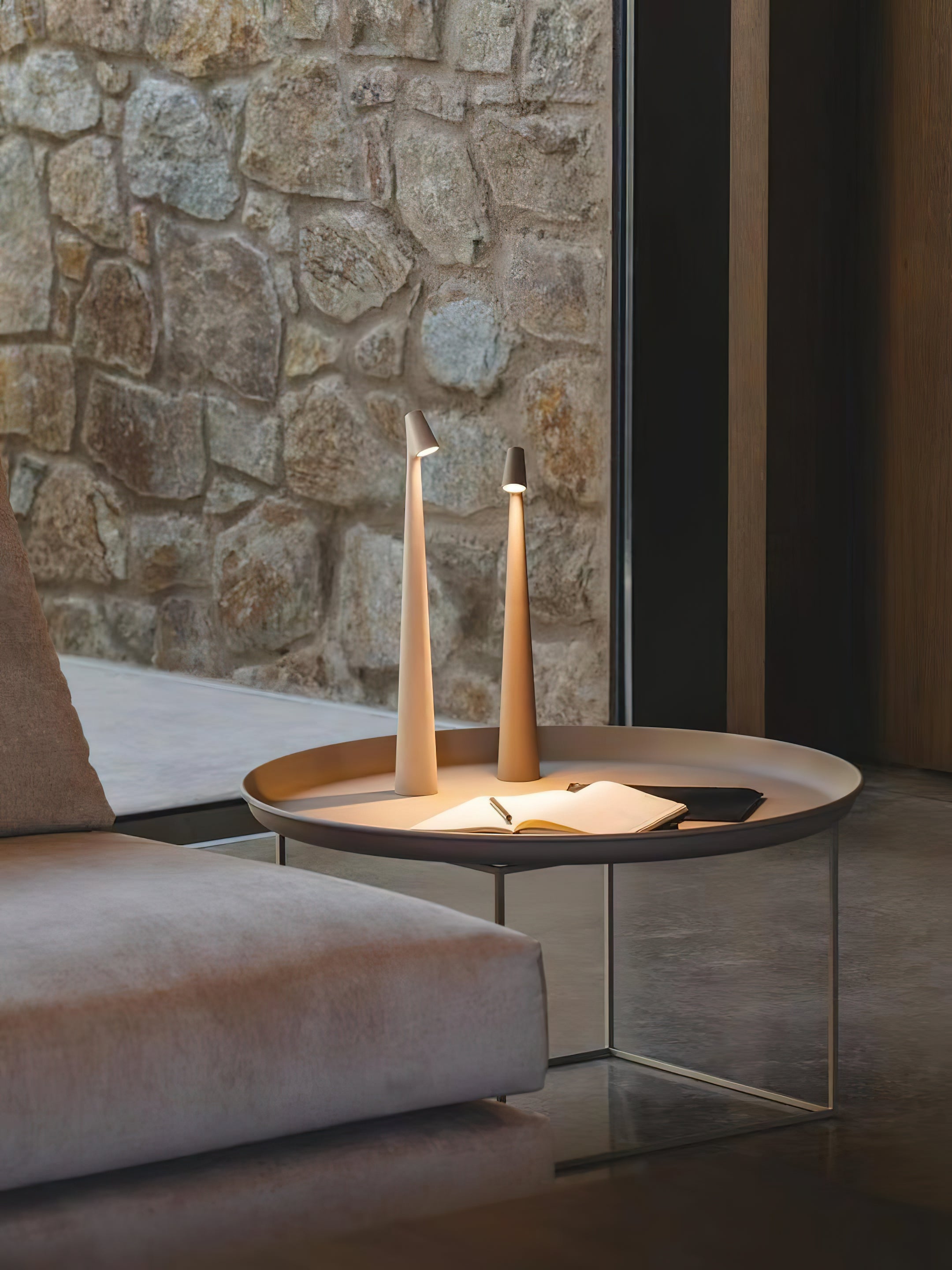 アフリカ ポータブル テーブル ランプ