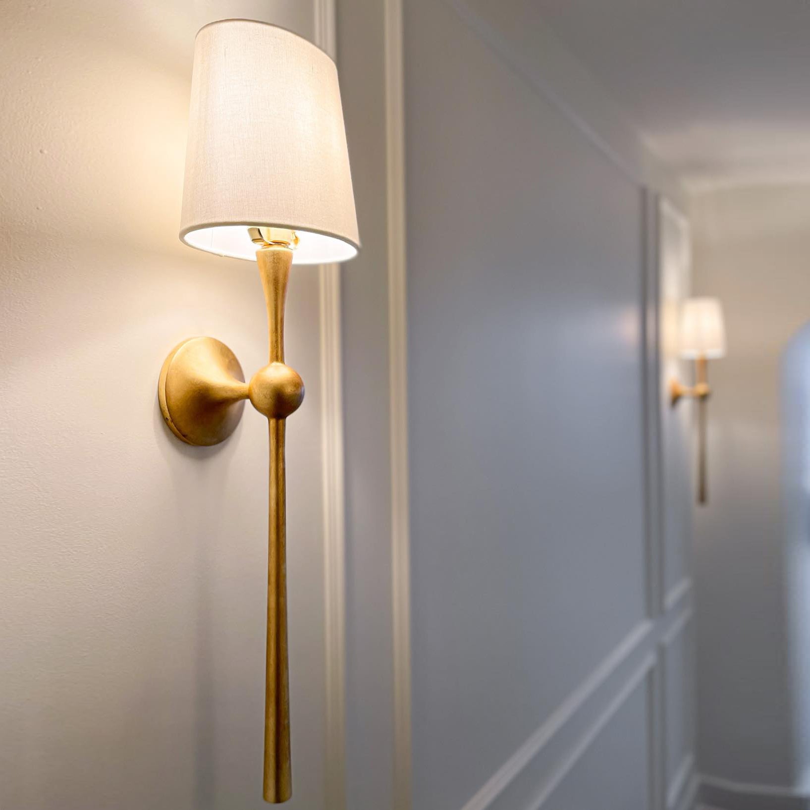 ダグニーウォールライト