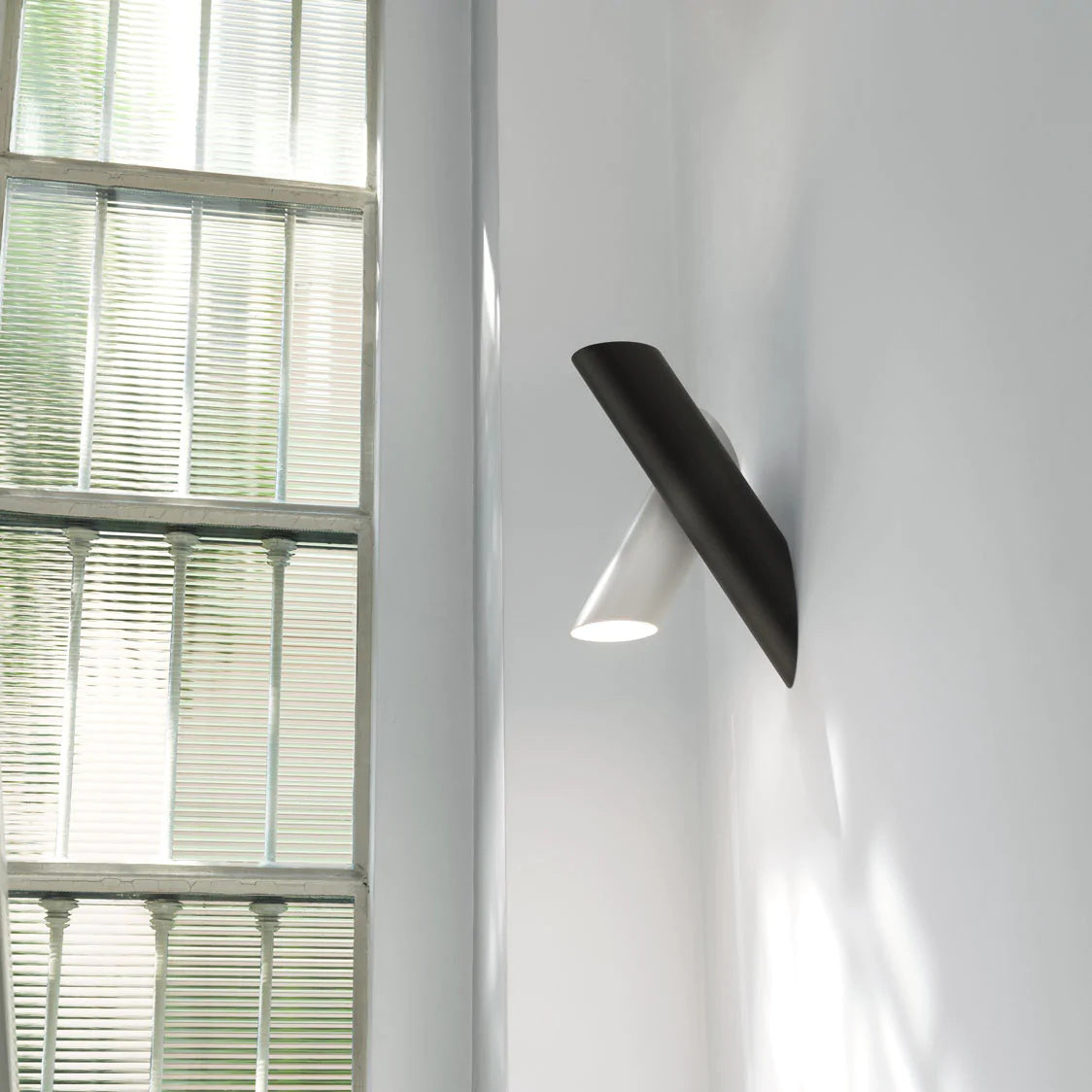 チューブシーリングランプ