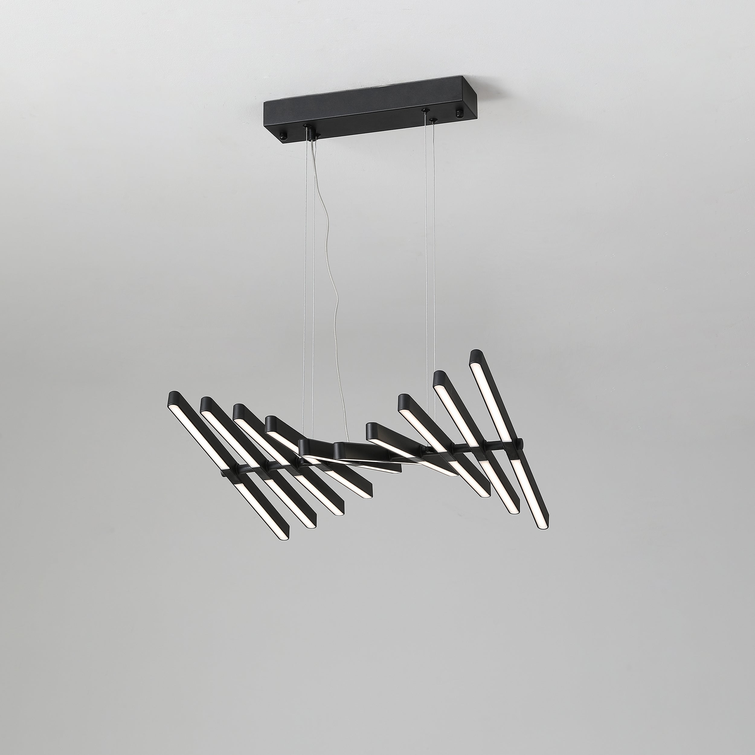 ピアノキー ブラックシャンデリア